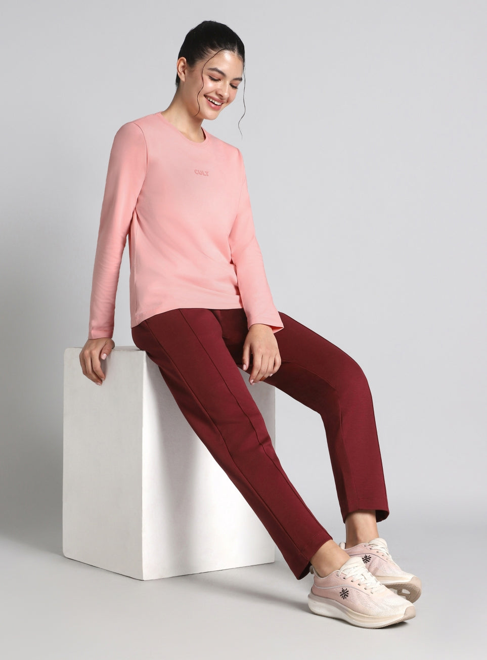 Women's Pink Soft Form Classic Full Sleeves T-shirt
