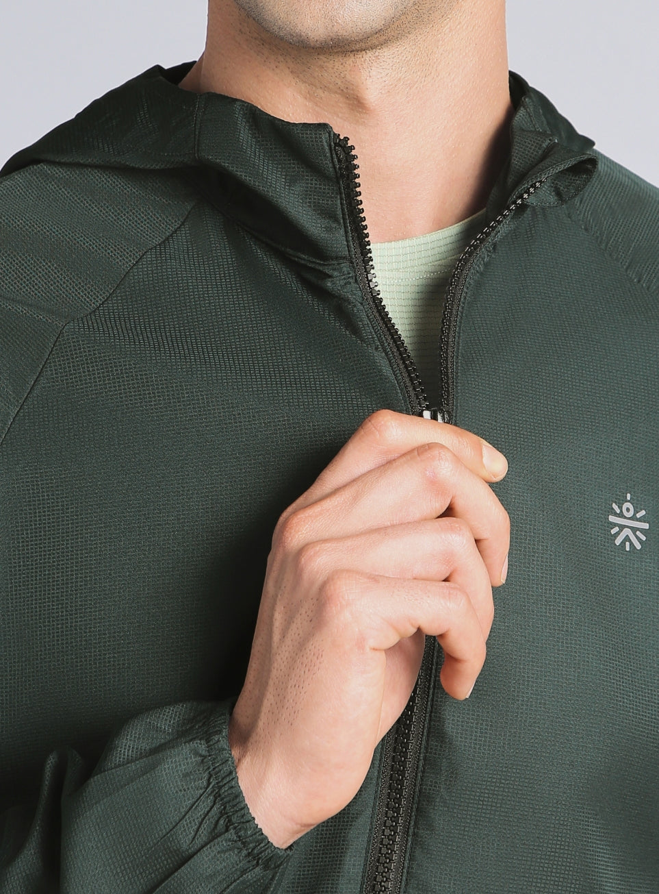 Men's Dark Green Daily Pace Packable Windbreaker Jacket