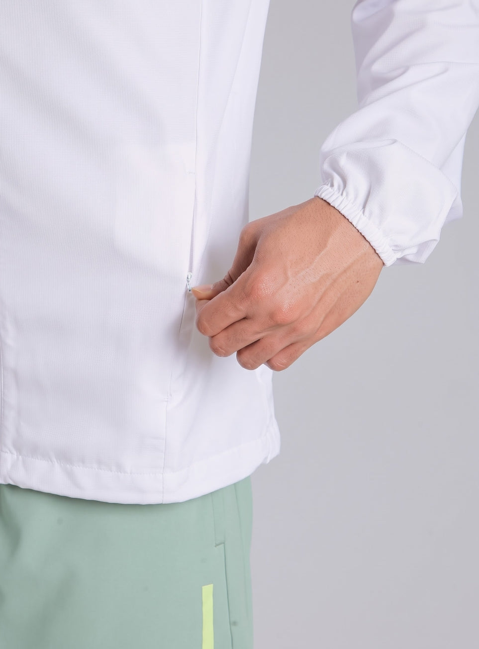 Men's White Daily Pace Windbreaker Jacket
