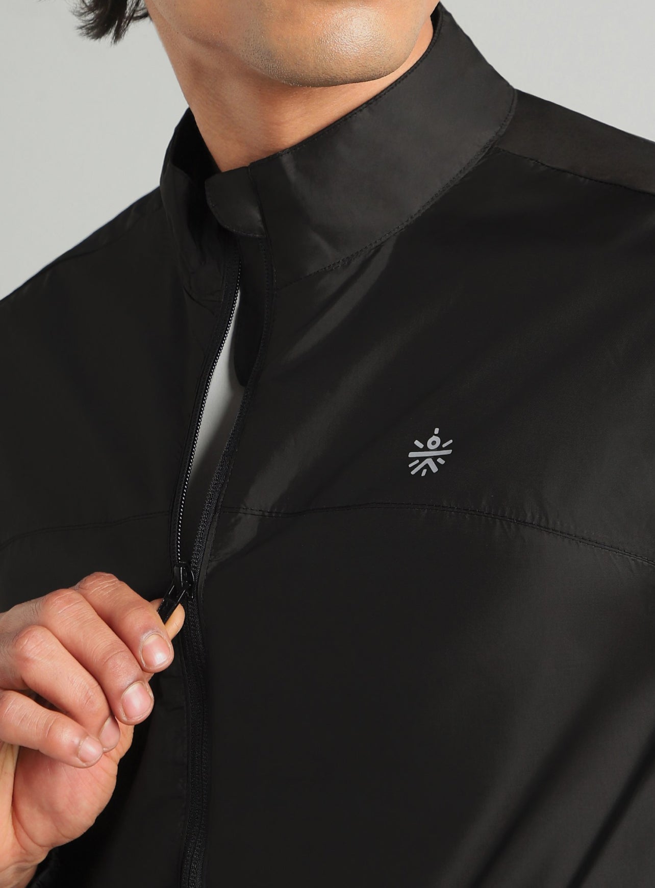 Men's Black Everyday Run Packable Windbreaker Jacket