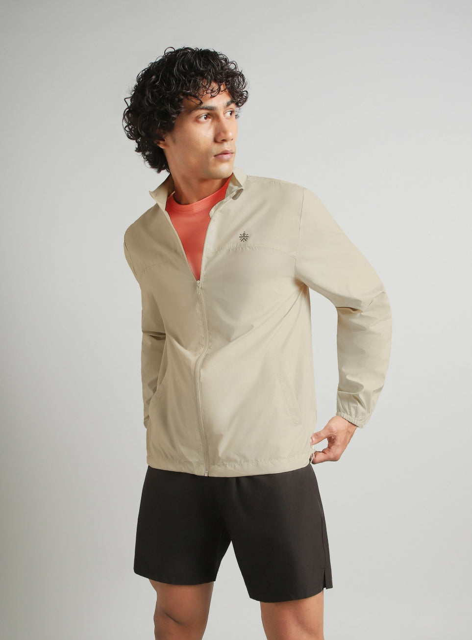 Men's Off White Everyday Run Packable Windbreaker Jacket