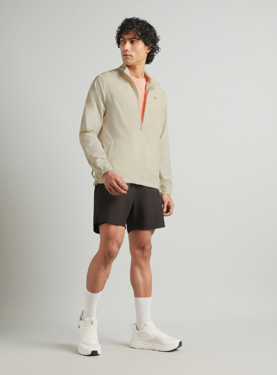 Men's Off White Everyday Run Packable Windbreaker Jacket