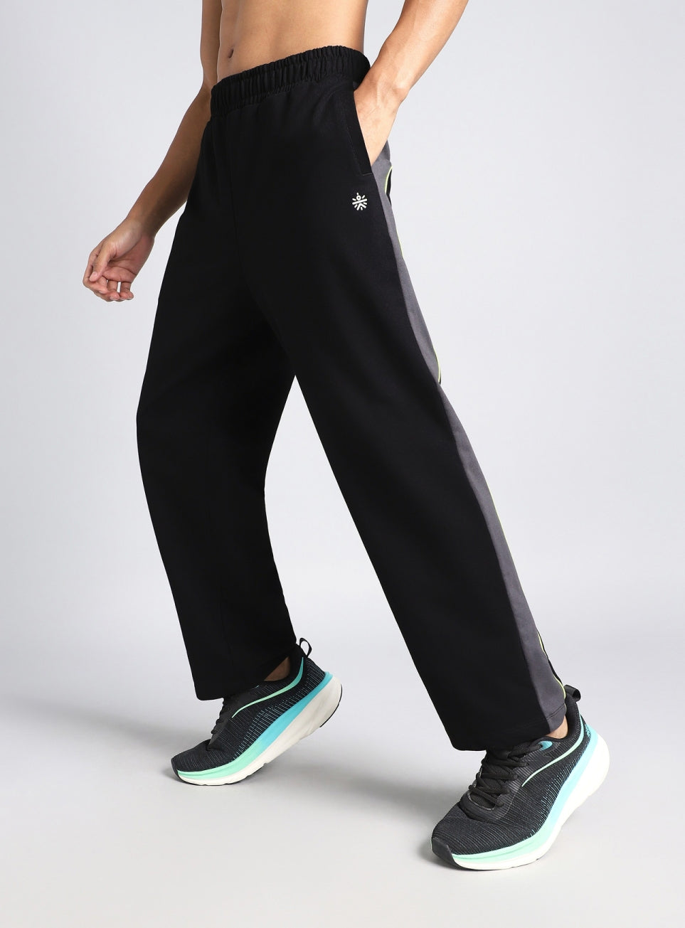 Men's Black Sporty Block Trackpants