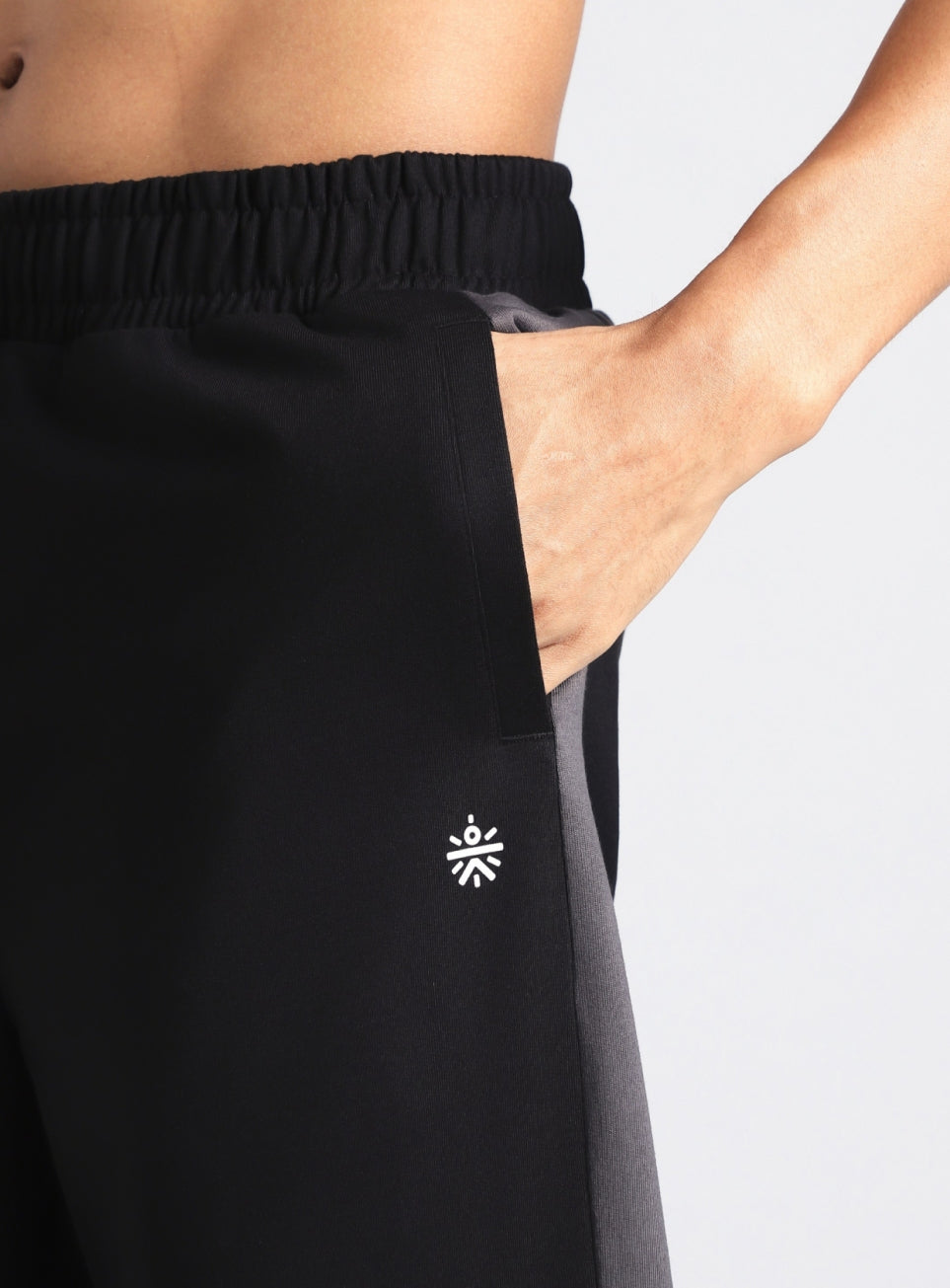 Men's Black Sporty Block Trackpants