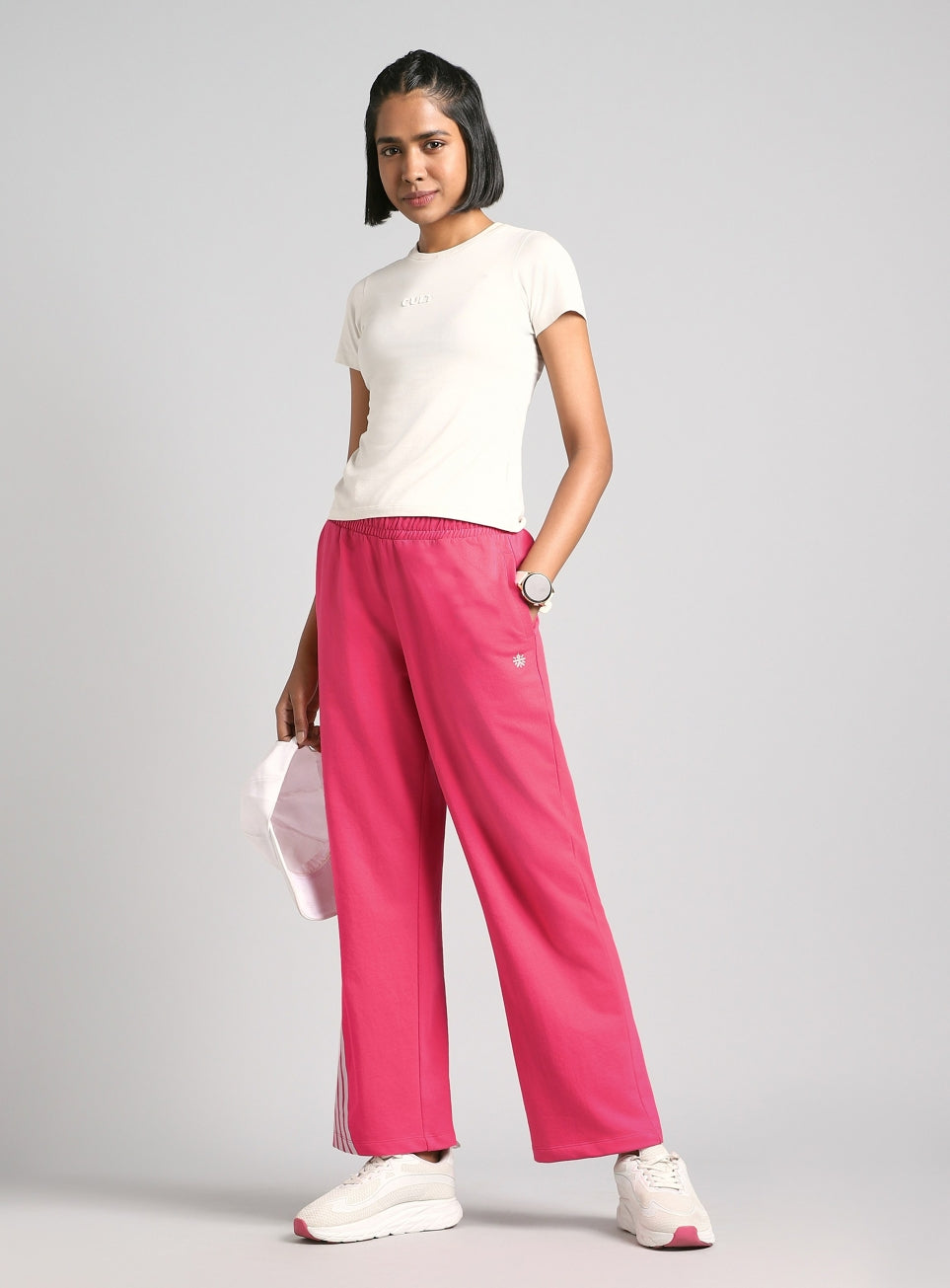 Women's Pink Move Easy Sporty Straight Fit Trackpants
