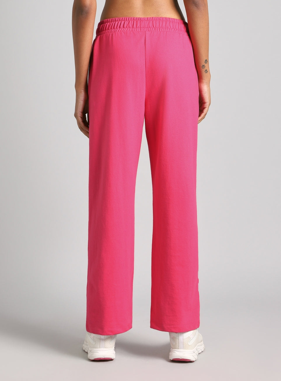 Women's Pink Move Easy Sporty Straight Fit Trackpants