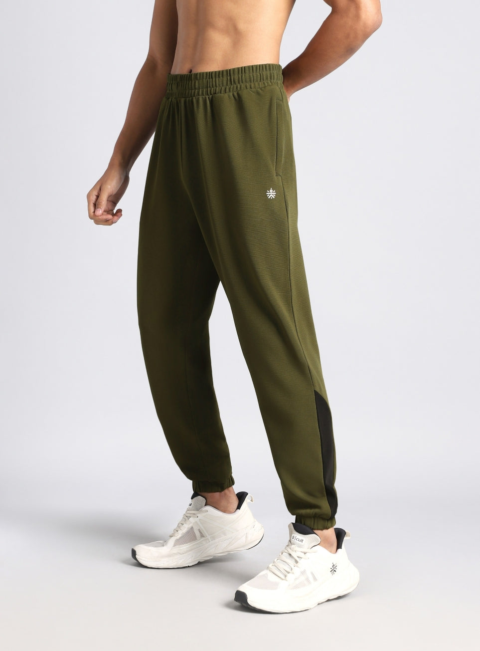Men's Olive Train in Utility Joggers