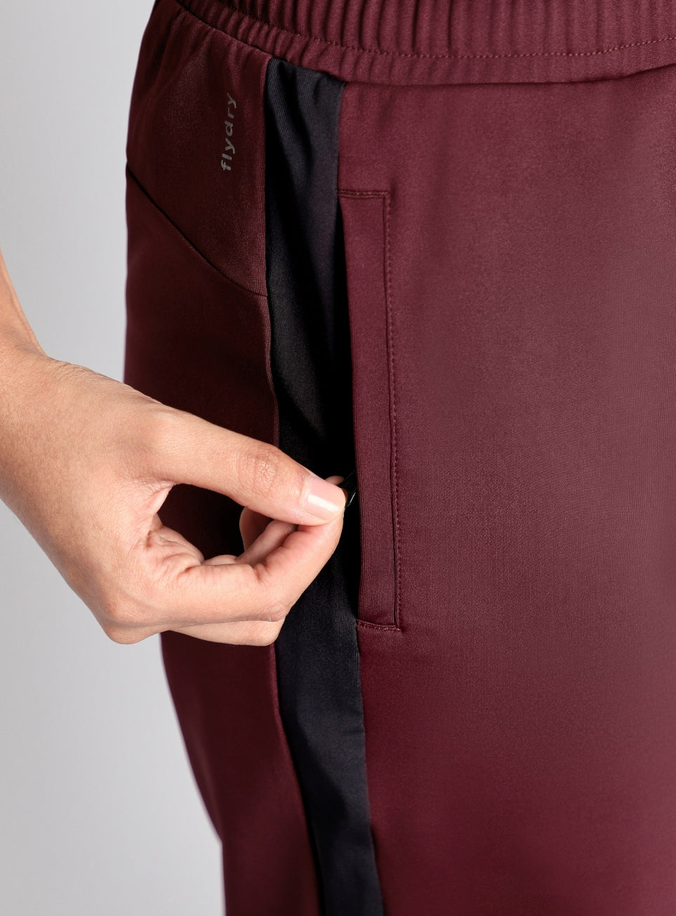 Women's Maroon Stay in Stride Running Joggers
