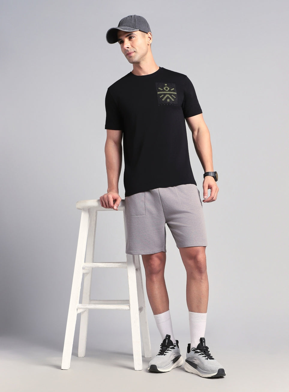 Men's Black Cult Logo Beats Graphic T-shirt