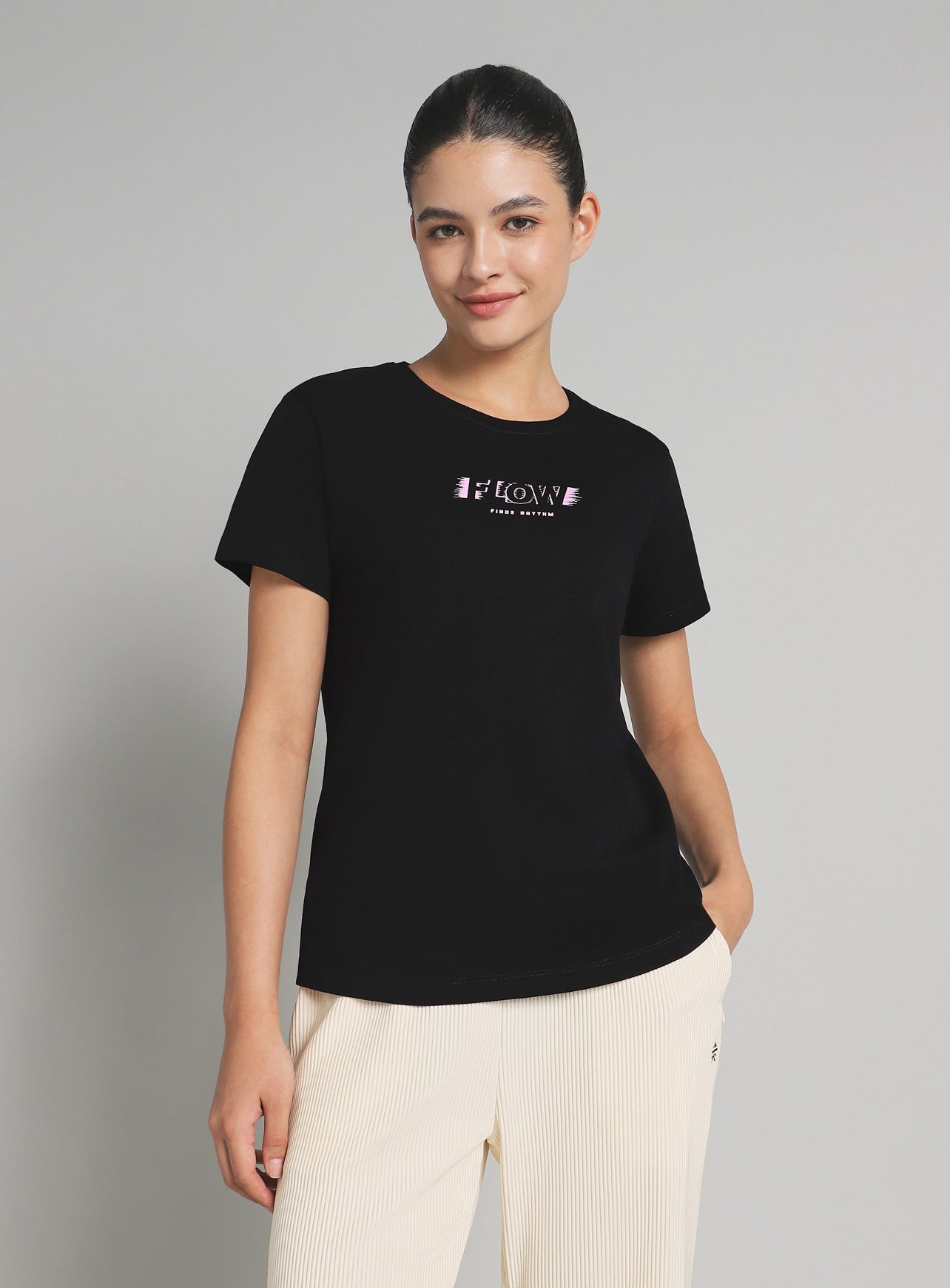 Women's Black Flow Graphic T-shirt