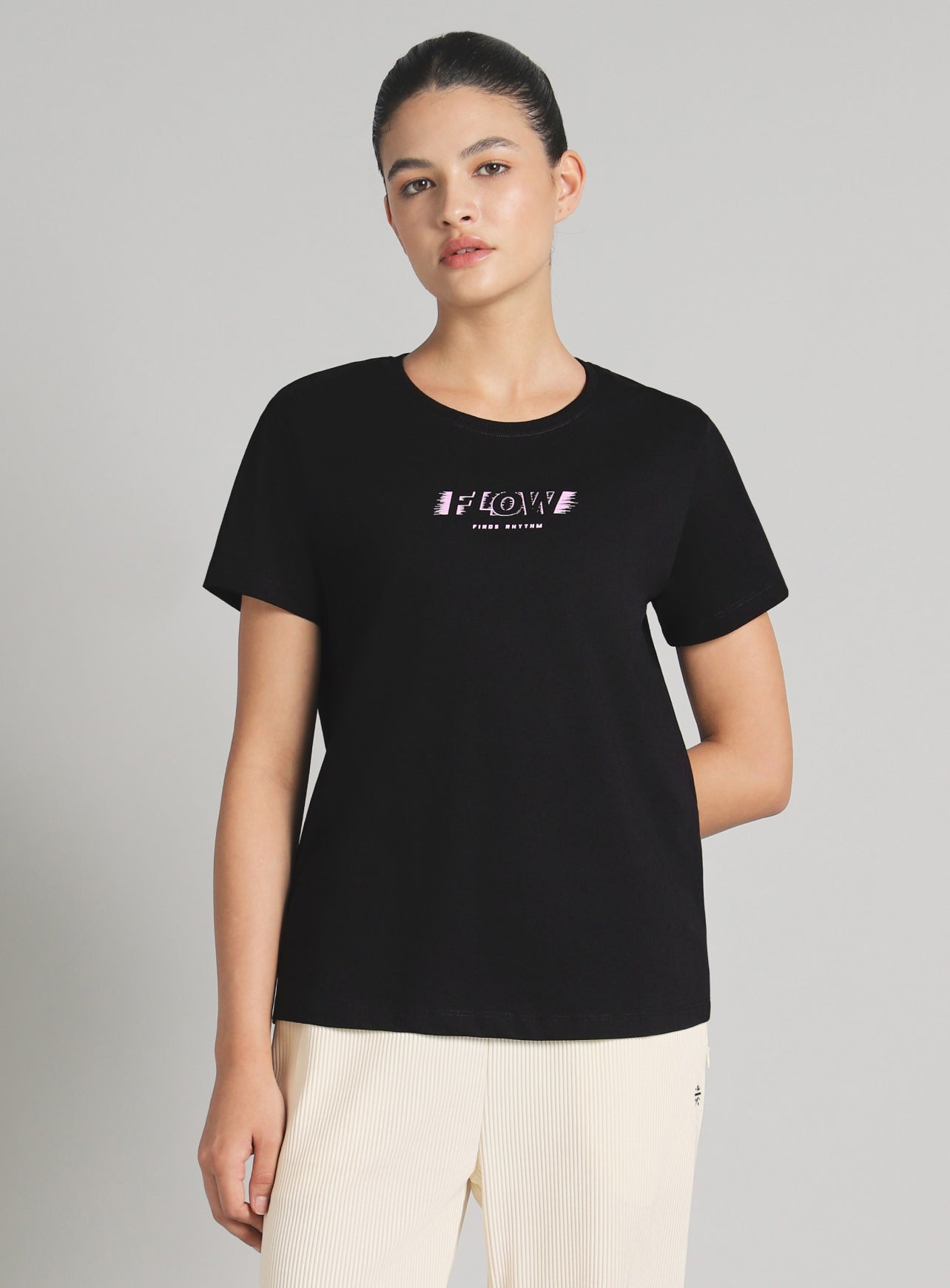Women's Black Flow Graphic T-shirt