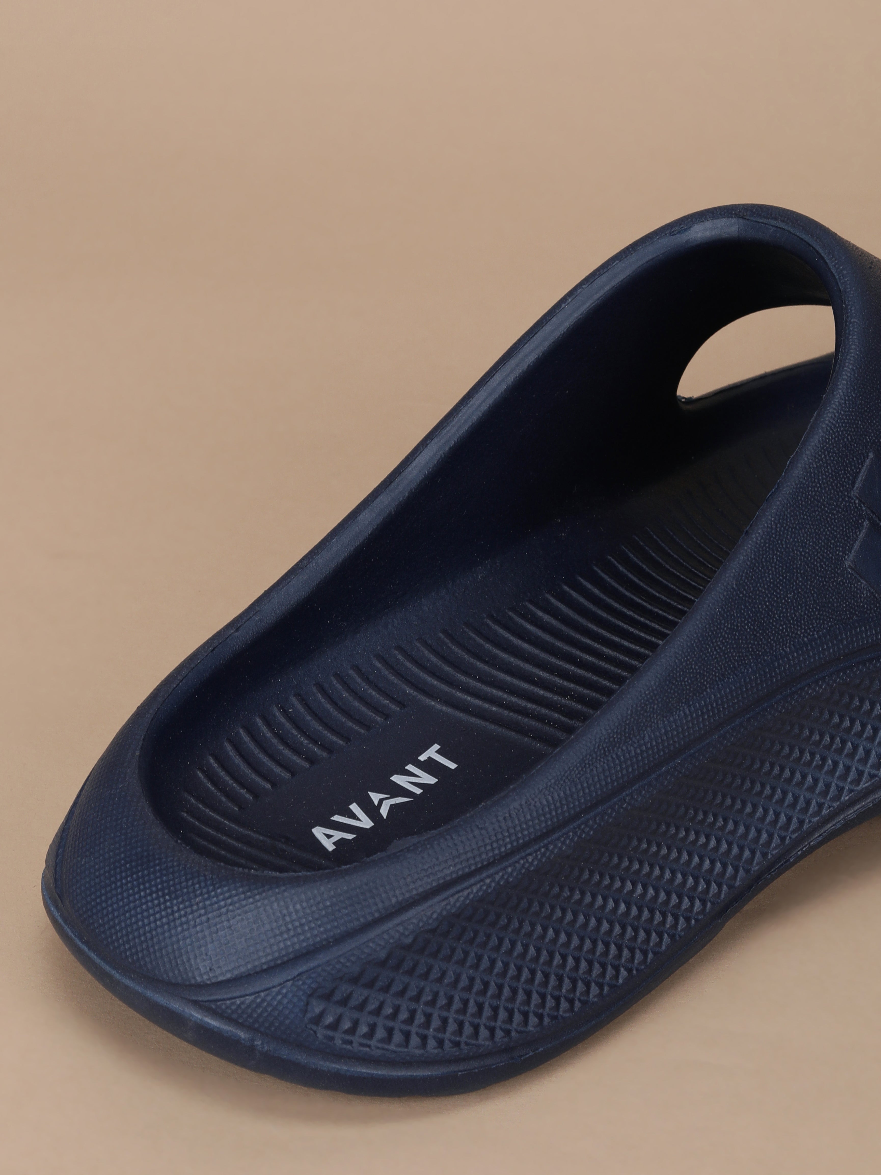 Avant Men's TraqX Sliders - Navy
