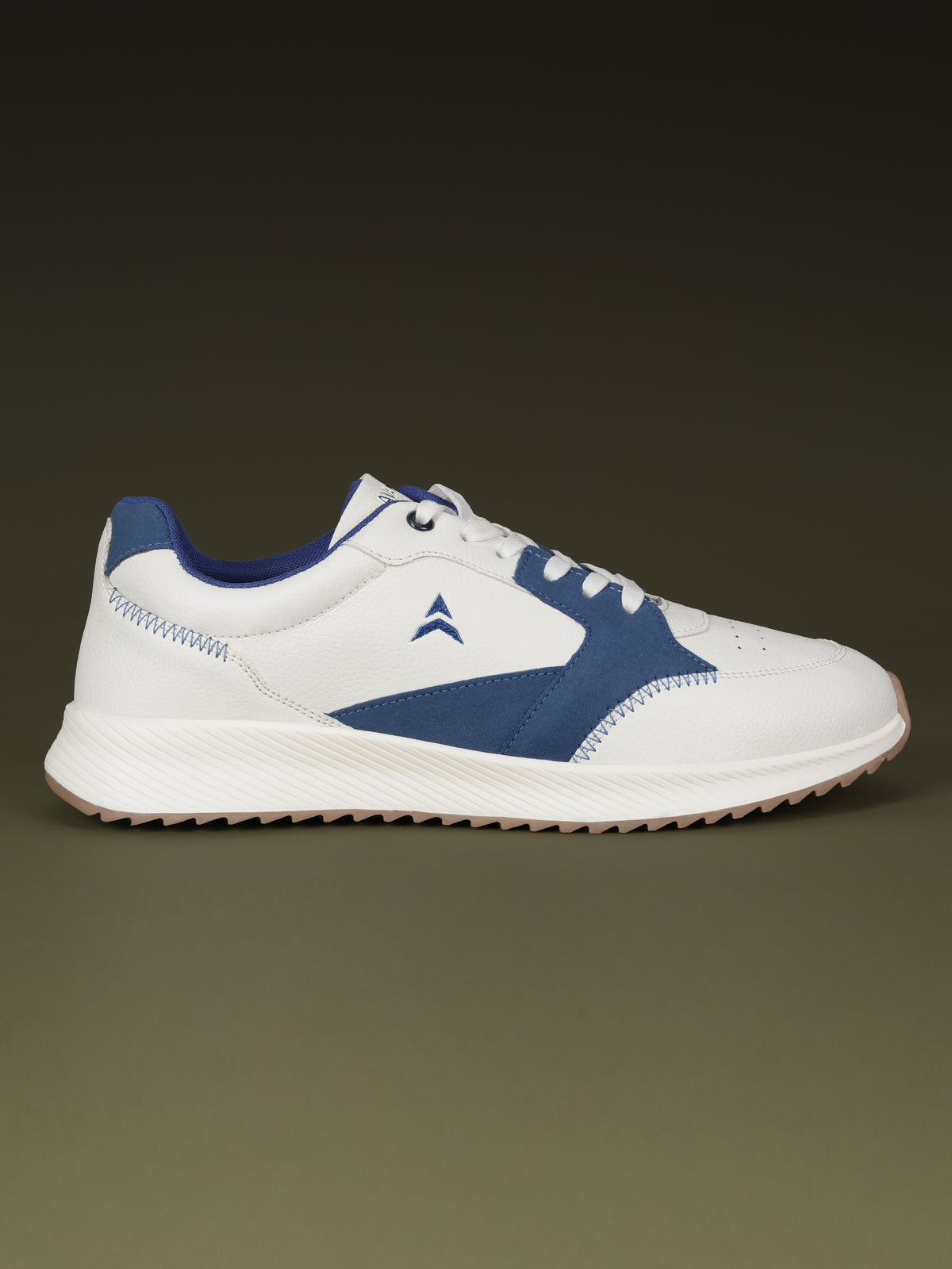 Avant Men's MotionCore Running Shoes - White/Royal Blue