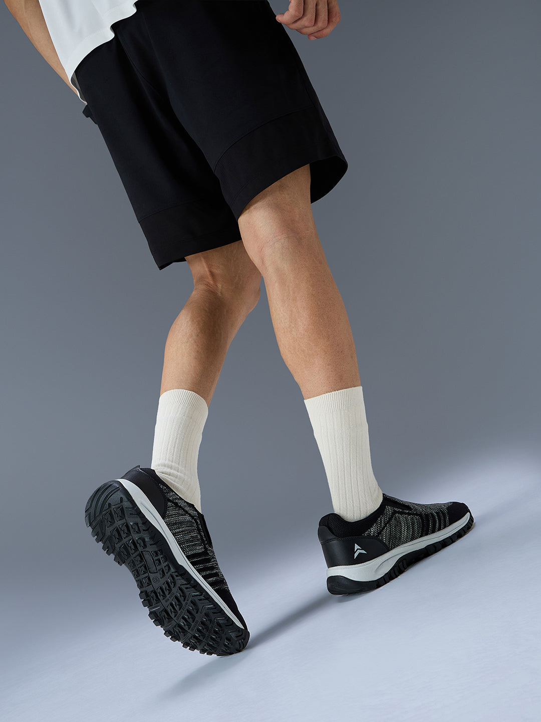 Avant Men’s EasyGlide Slip-on Walking Shoes - Black