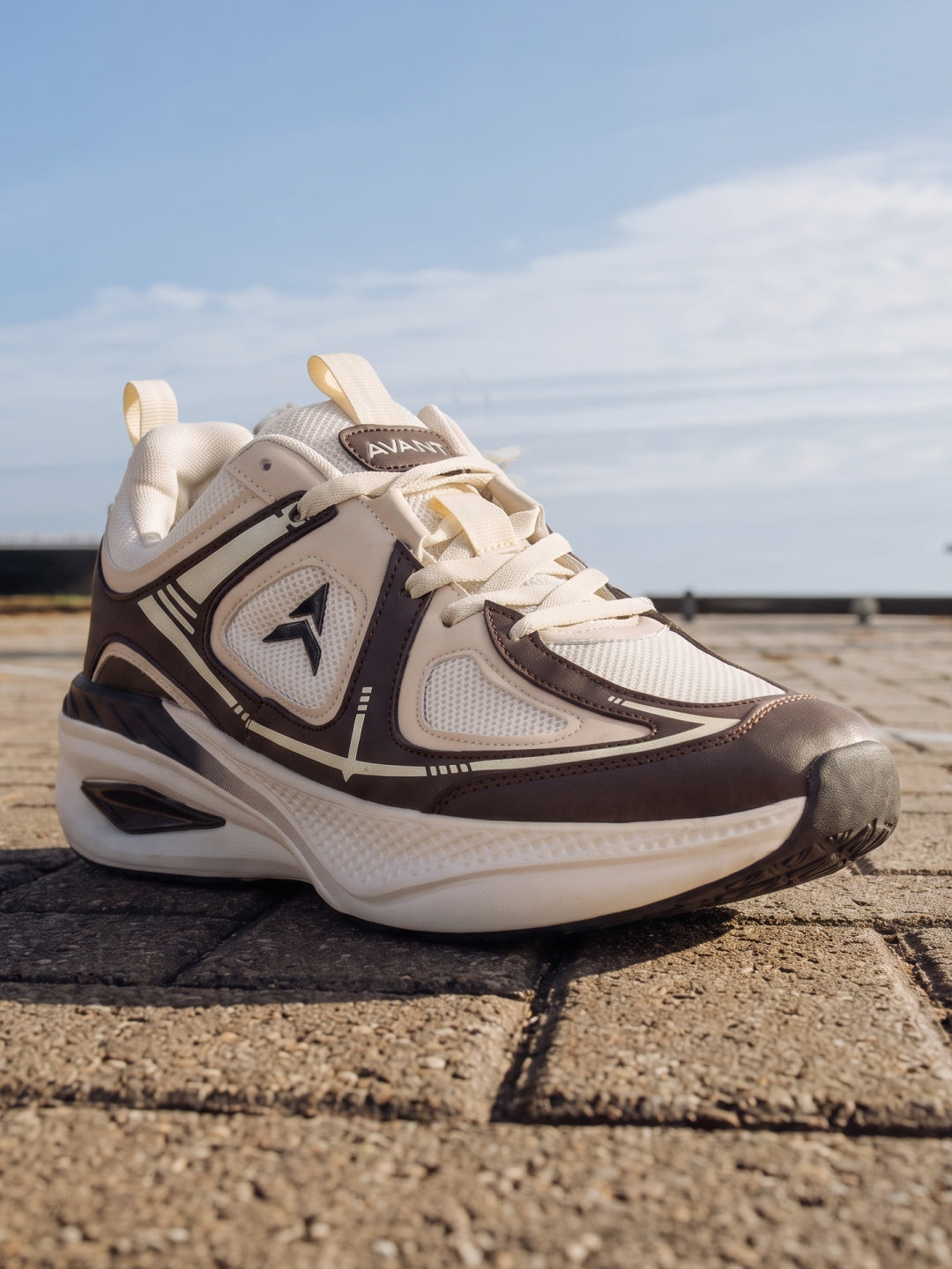 Avant UrbanStride Men's Walking Shoes - Brown