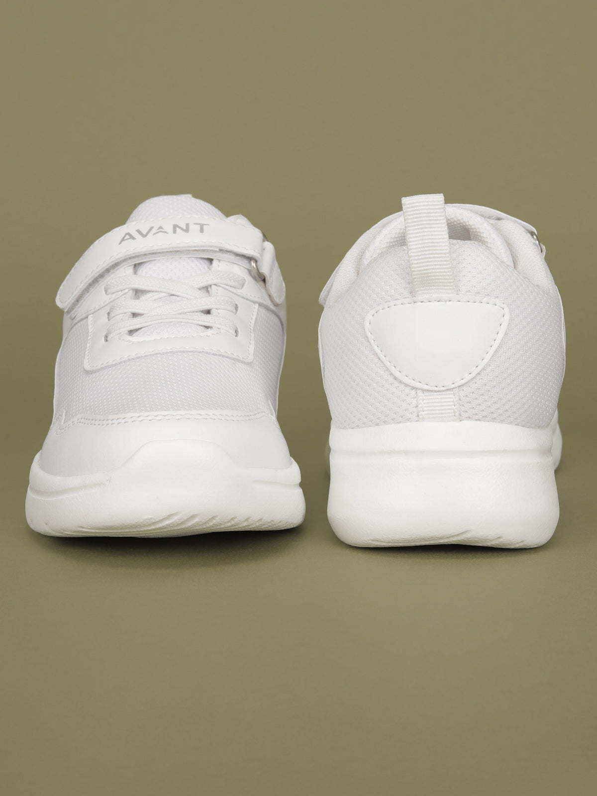 Avant Kid's Unisex ZoomPlay School Shoes - White