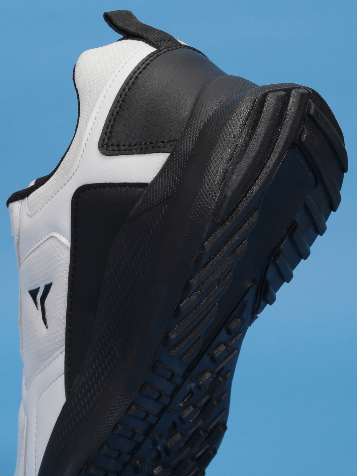 Avant Men's CushionX Running Shoes - White/Black