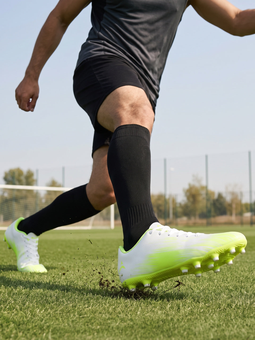 Avant Men's PrimeStrike Football Shoes - White/Green