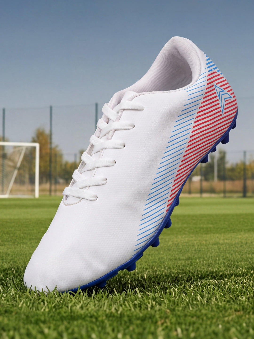 Avant Men's MatchStride Football Shoes - White/Red