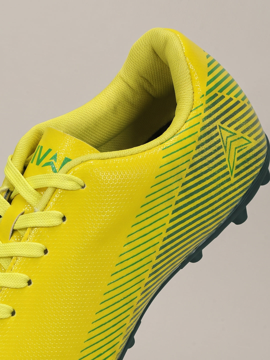 Avant Men's MatchStride Football Shoes - Neon/Green