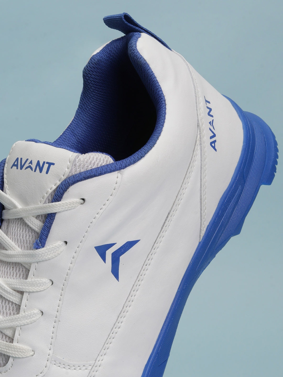 Avant Men's CreaseForce Cricket Shoes - White/Blue