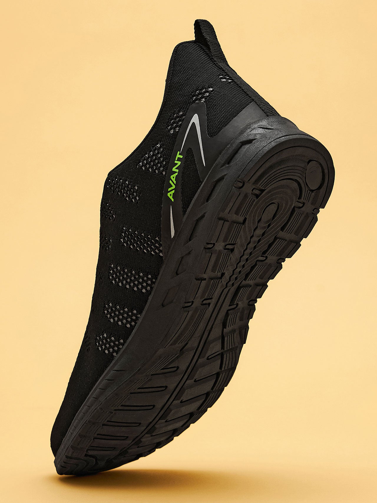 Avant Men's Hurricane Running and Training Shoes - Black/White- Black Outsole