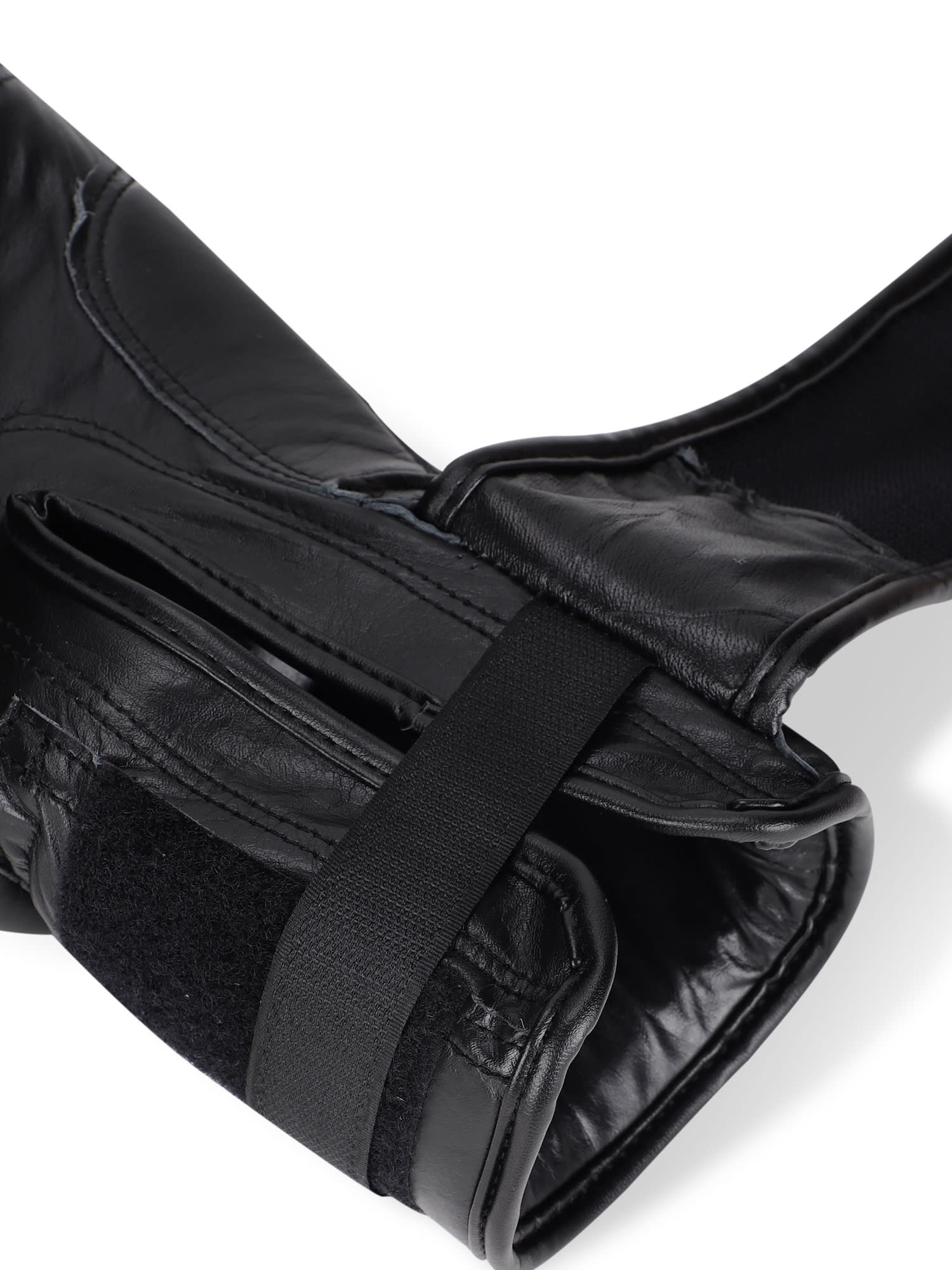 cult.fit Boxing Gloves - 12Oz