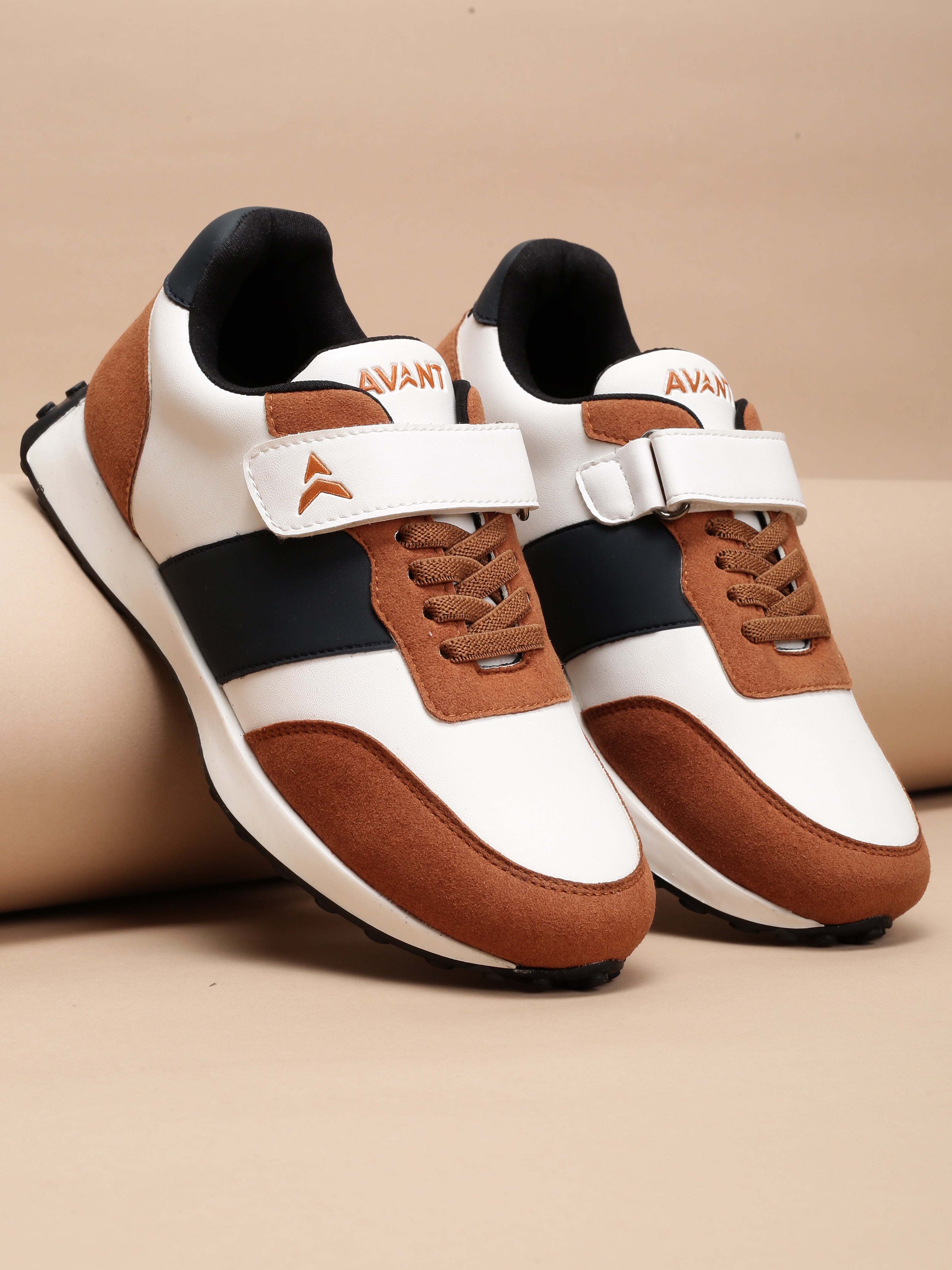 Avant Kids' TrailPals Sneakers - Tan/Navy
