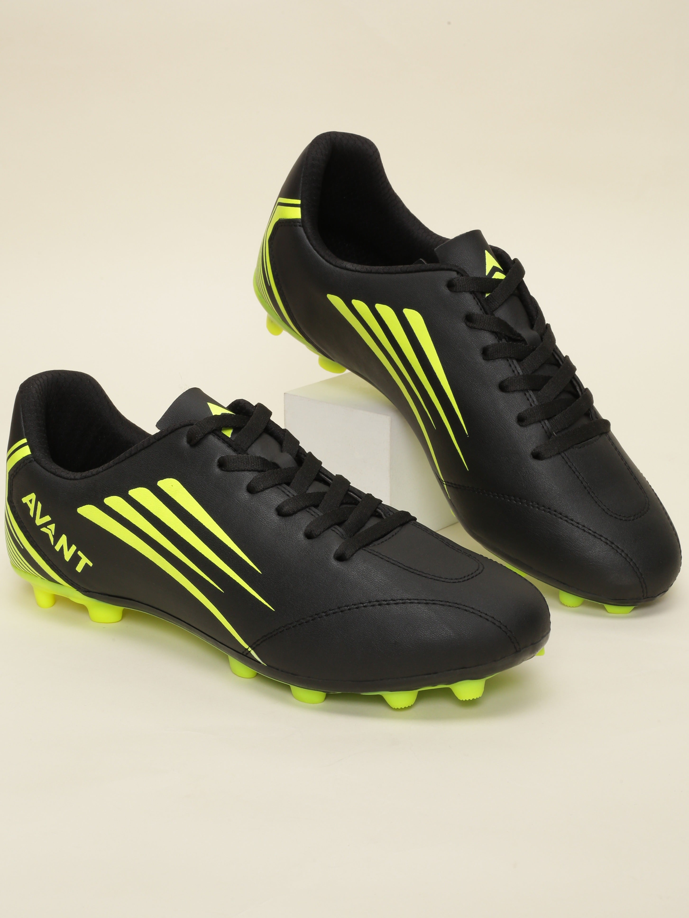 Avant Men's Phantom Football Shoes - Black/Lime