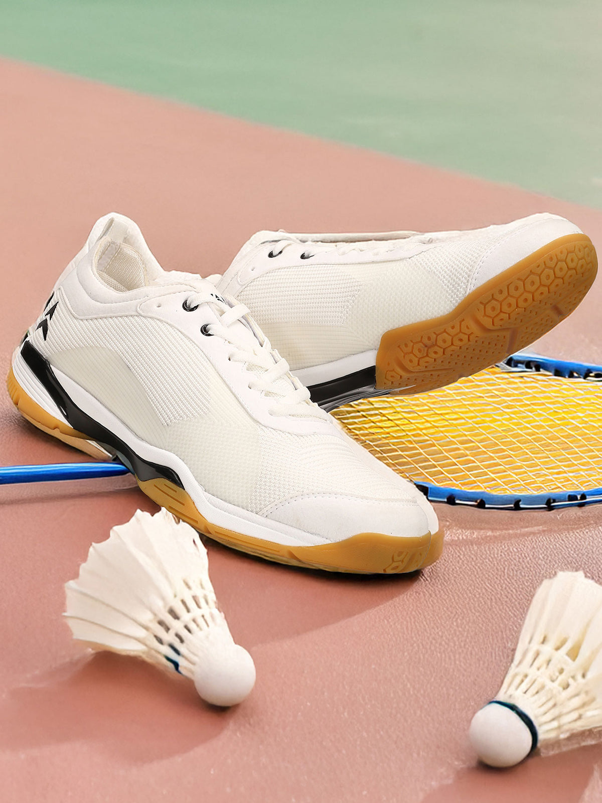 Avant Men's Ace Badminton Shoes - White