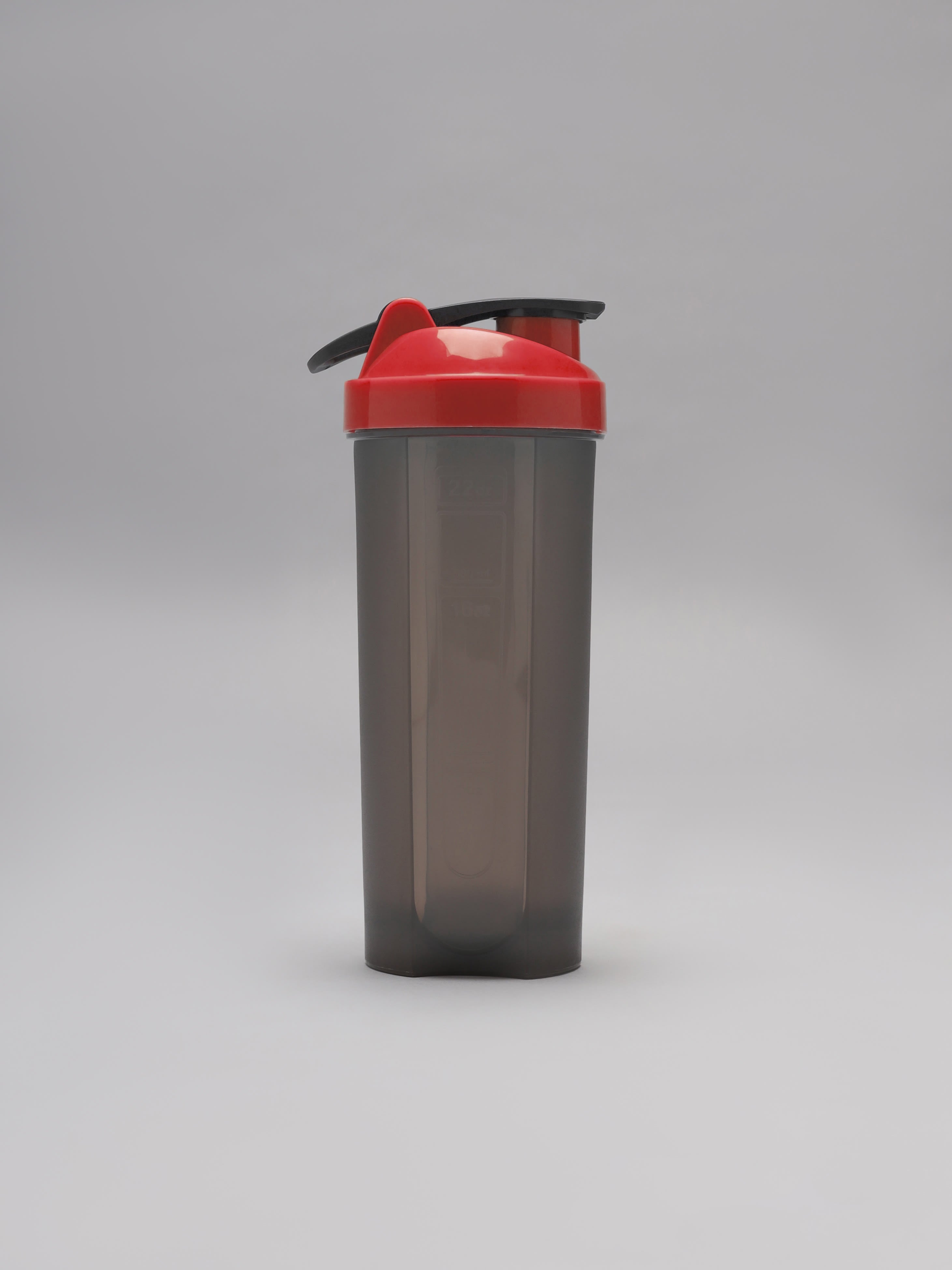 Spill Proof Flip Top Shaker with Blender Ball