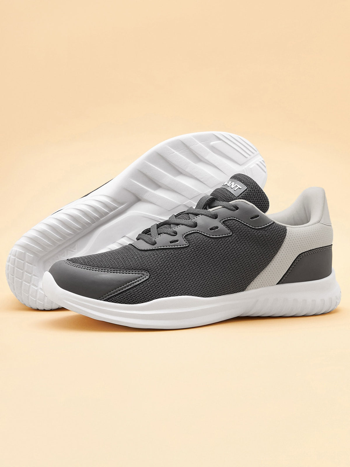Avant Men's Luxe Walking Shoes-D.Grey/White