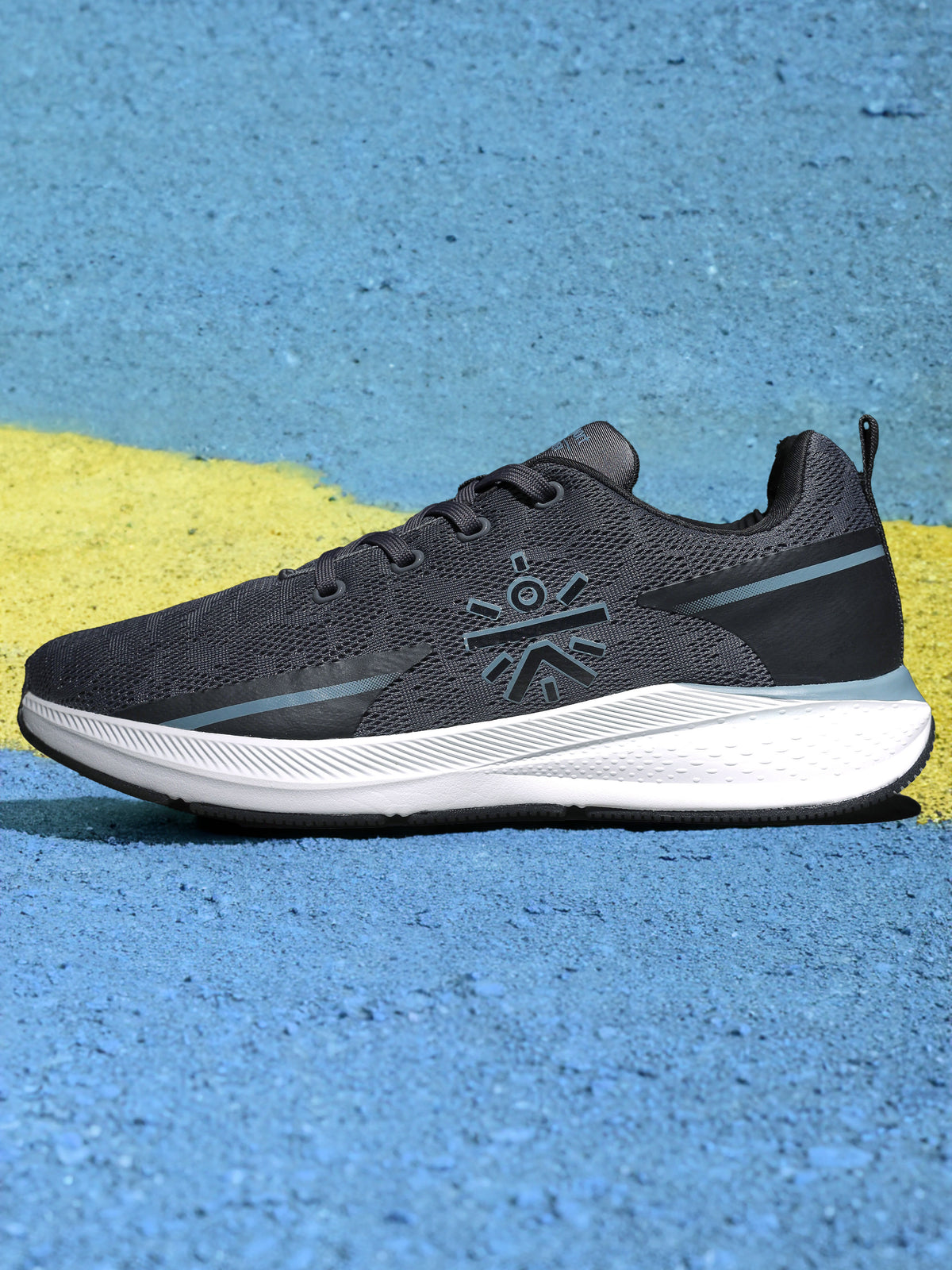 cult Windblazer Men Running Shoes - Dark Grey