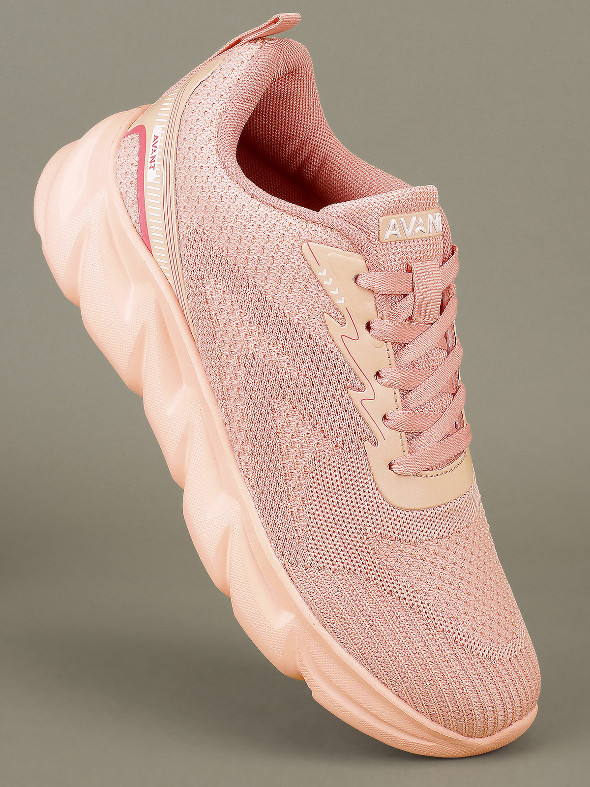 Avant Women's Jingle Walking Shoes - Peach
