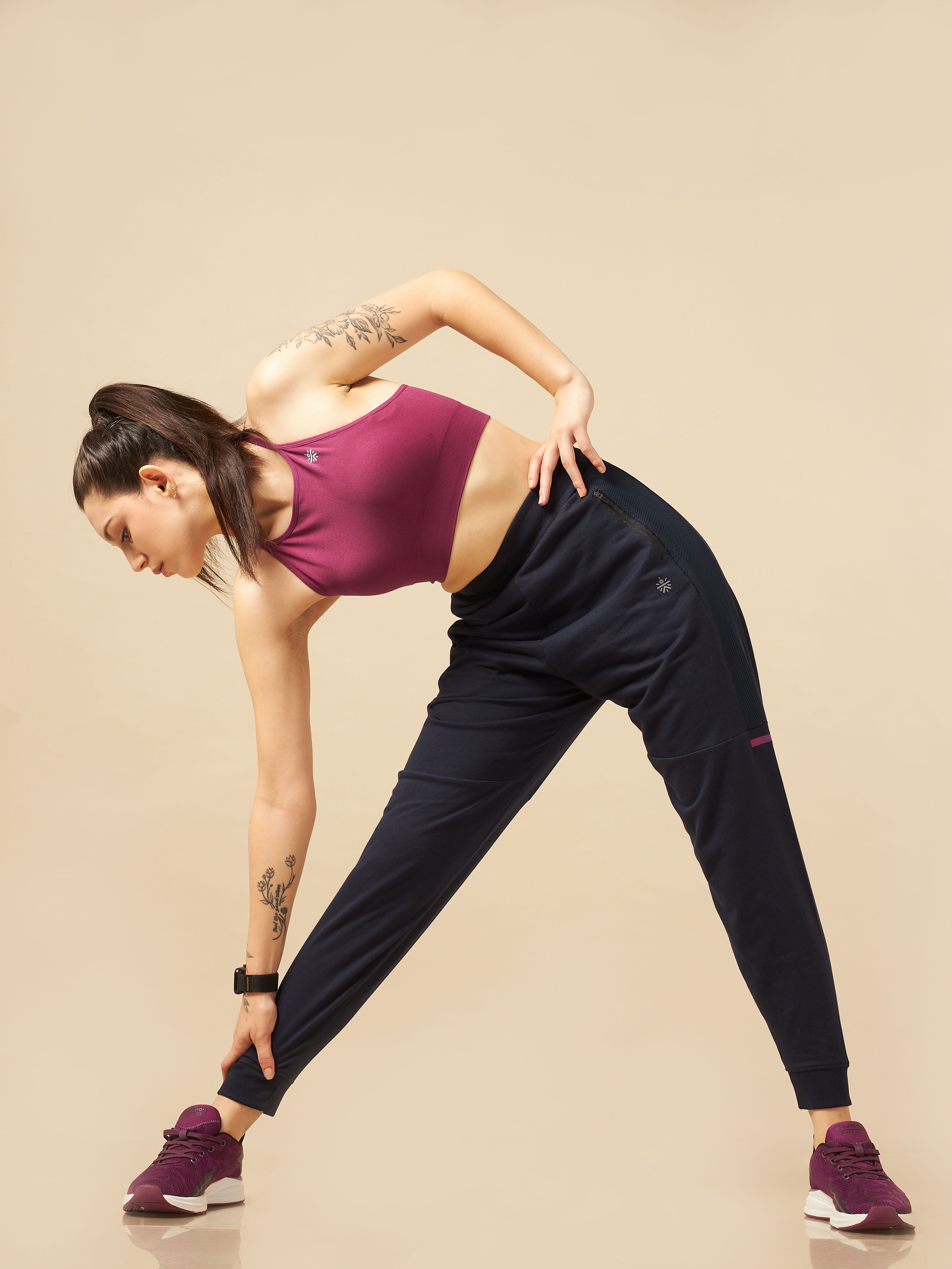 Women Navy Ultimate Train Joggers
