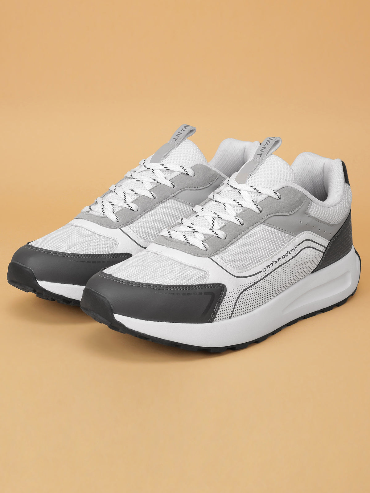 Avant Men's NexStep Sneaker Shoes - Black/White