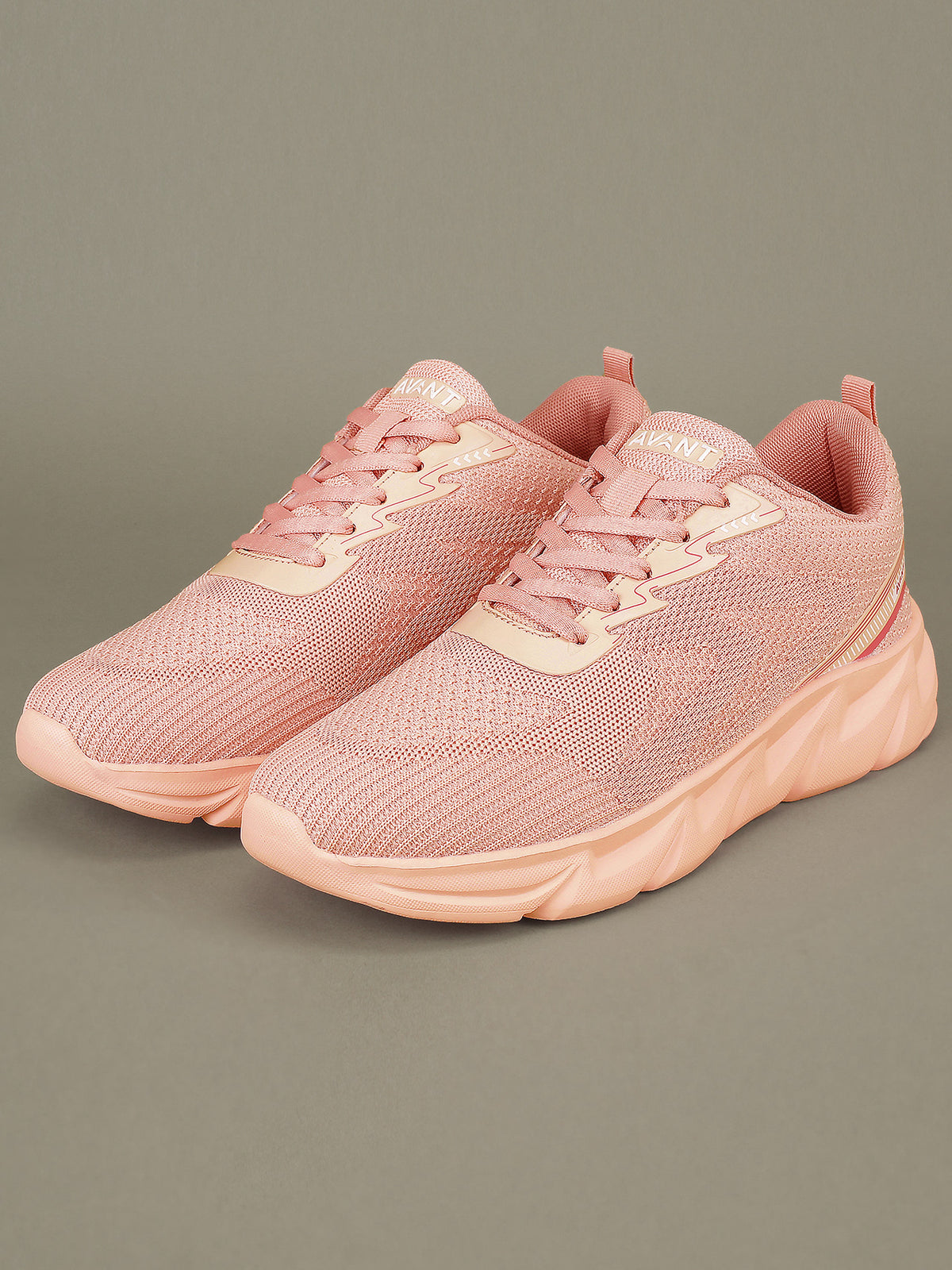 Avant Women's Jingle Walking Shoes - Peach