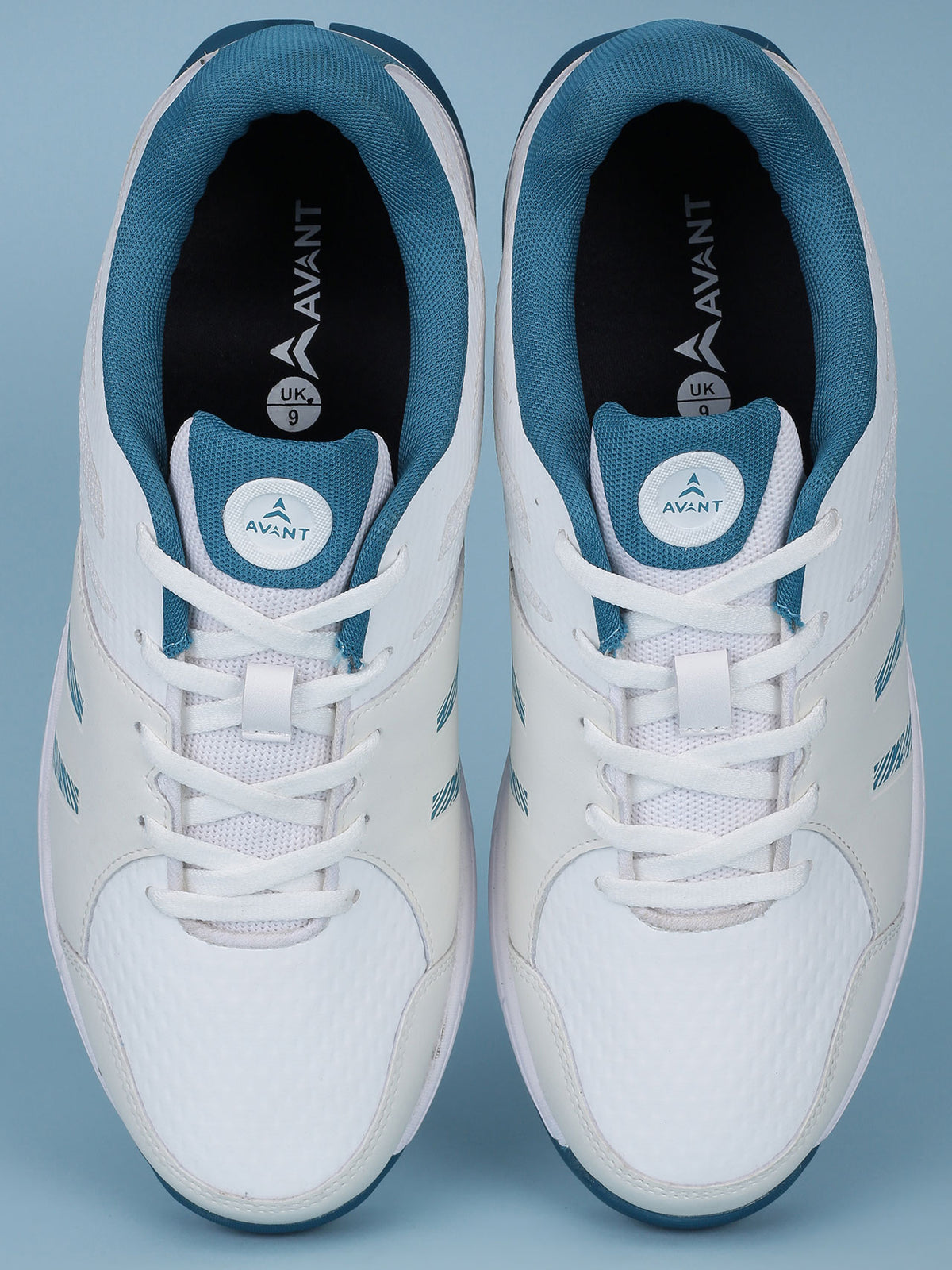 Avant Men's Outfield Cricket Shoes - White/Teal