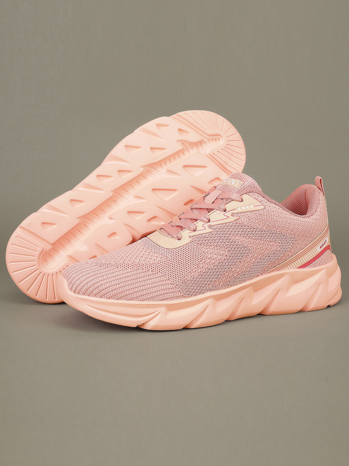 Avant Women's Jingle Walking Shoes - Peach