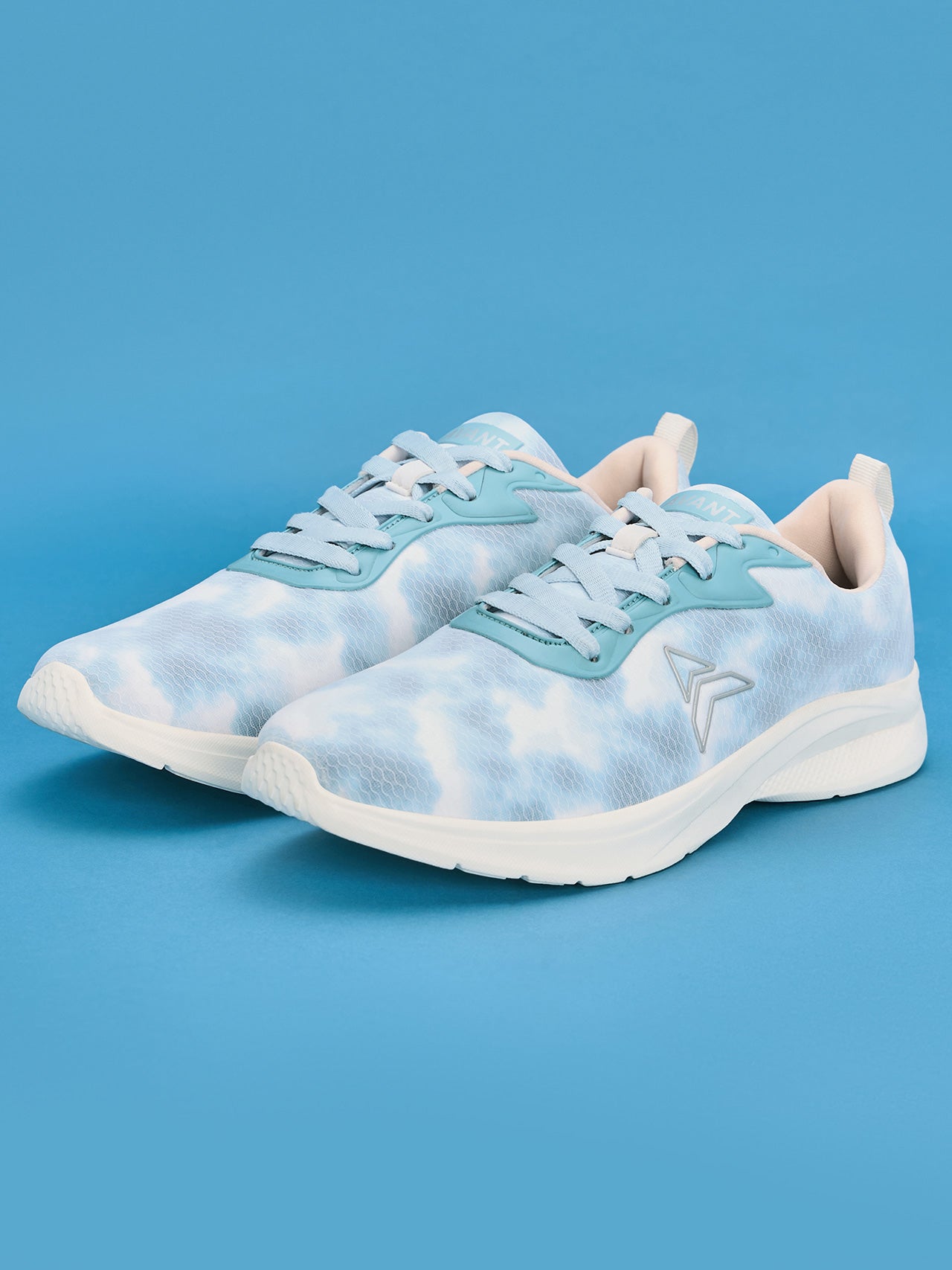 Avant Women's Elegant Walking Shoes - Blue/White