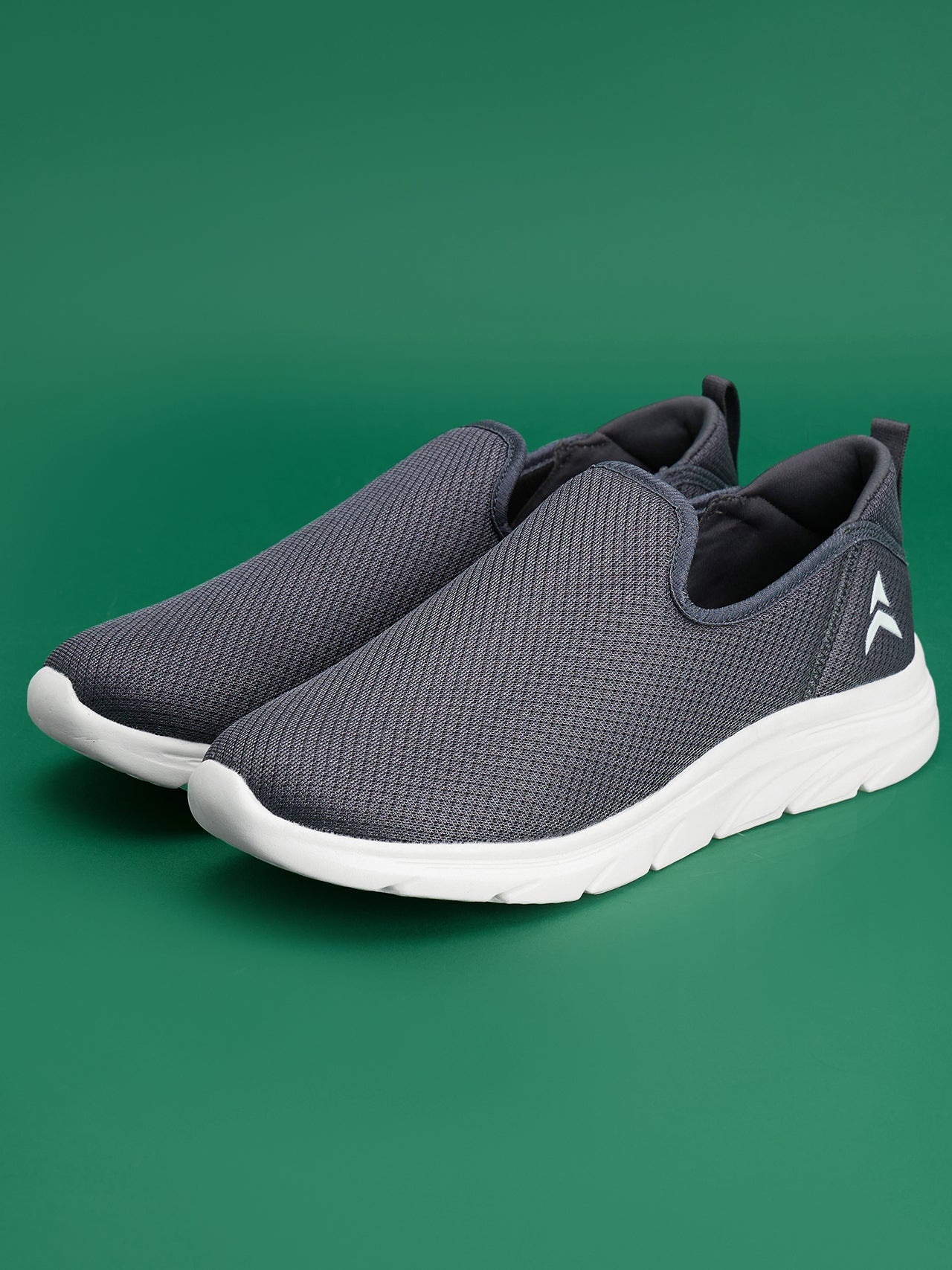 Avant Men's Nest Slip-On Walking Shoes - D.Grey