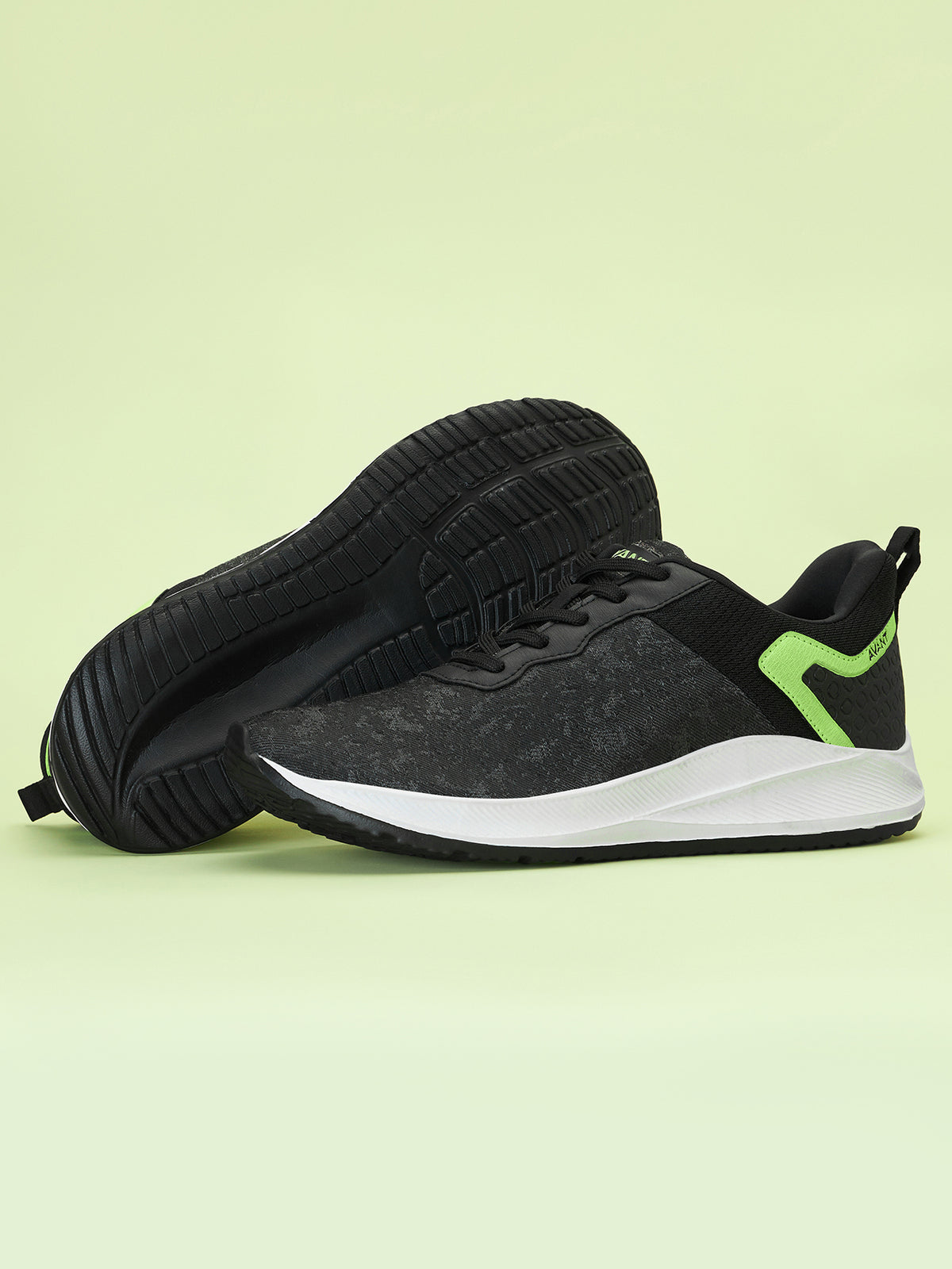 Avant Men's Omega Walking shoes-Black