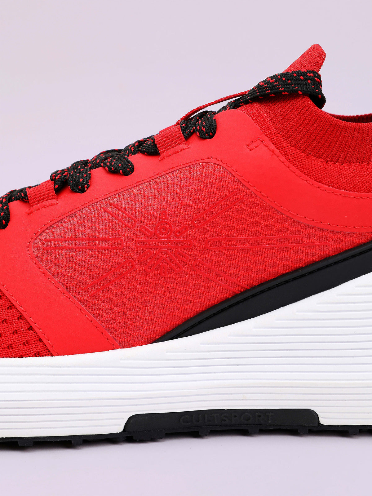 cult Crosstrain Men Training Shoes - Red