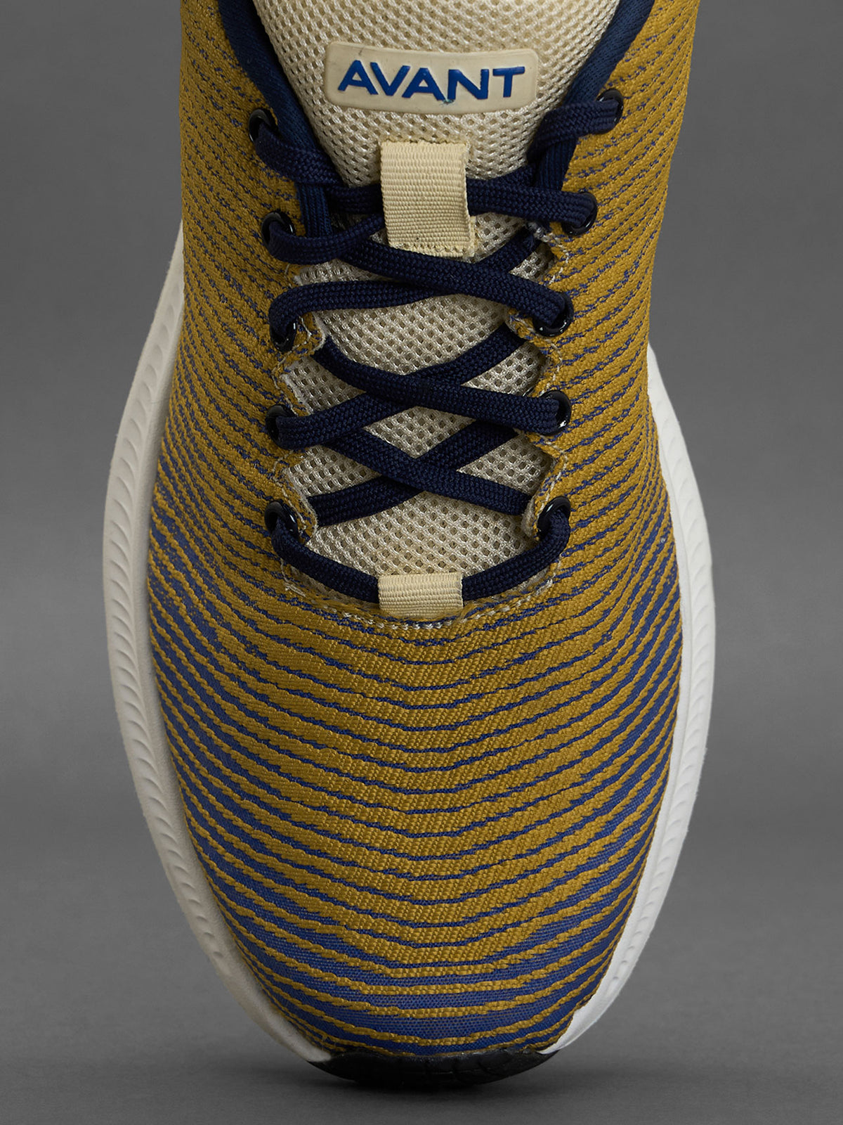 Avant Men's Matrix Running Shoes-Gold/Blue