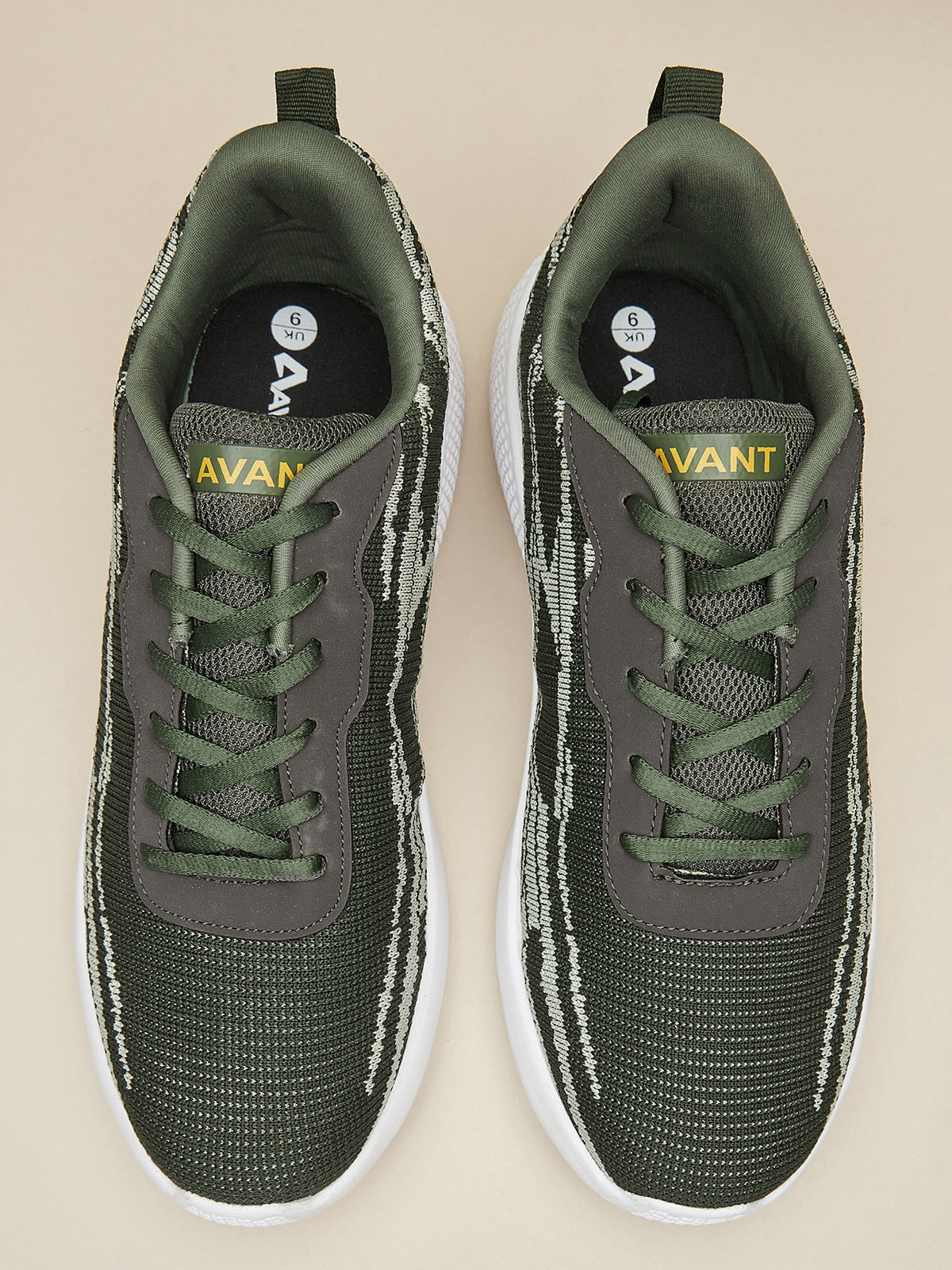 Avant Men's Dual Tone Knitted Walking Shoes-Olive