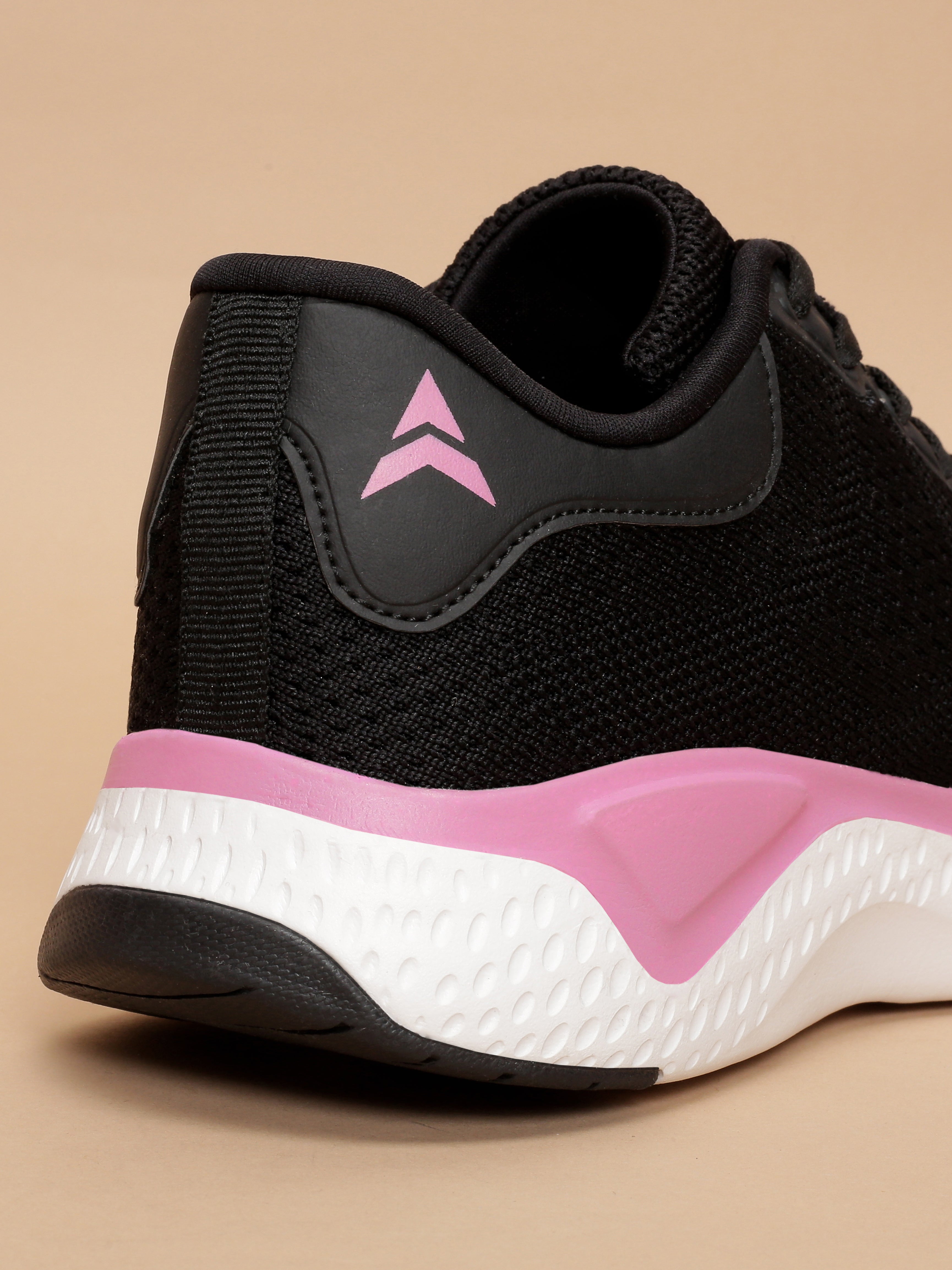 Avant Women's Versa Running Shoes - Black