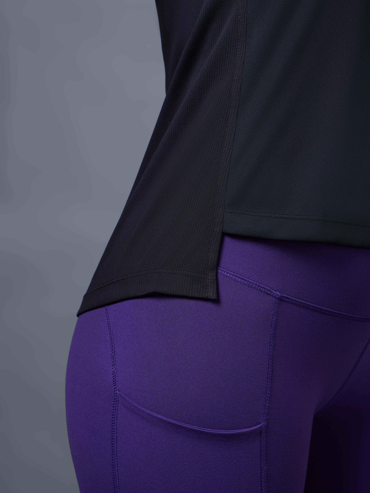 Women's Black Run Elevate Cropped T-shirt