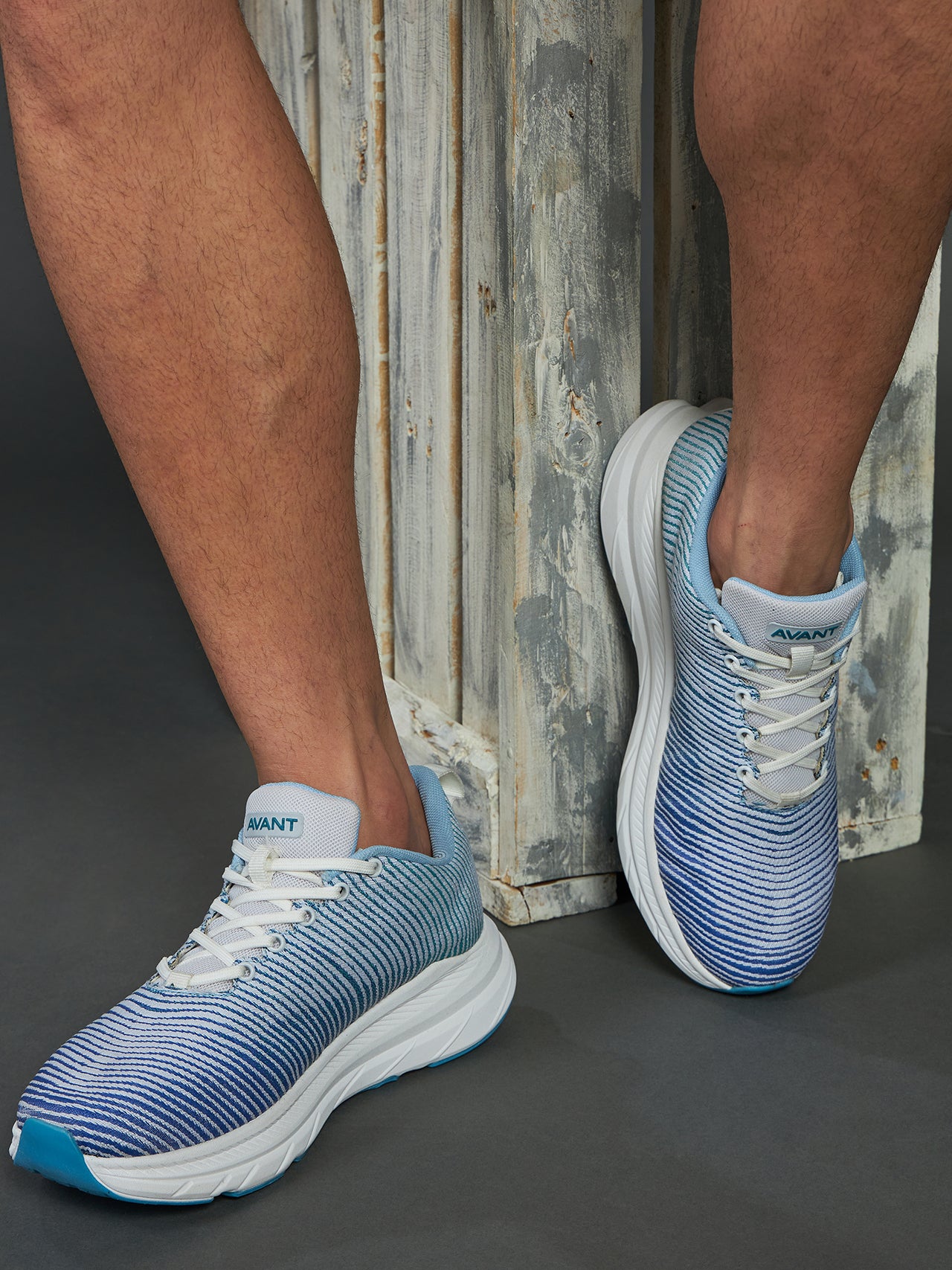 Avant Men's Matrix Running Shoes-Blue
