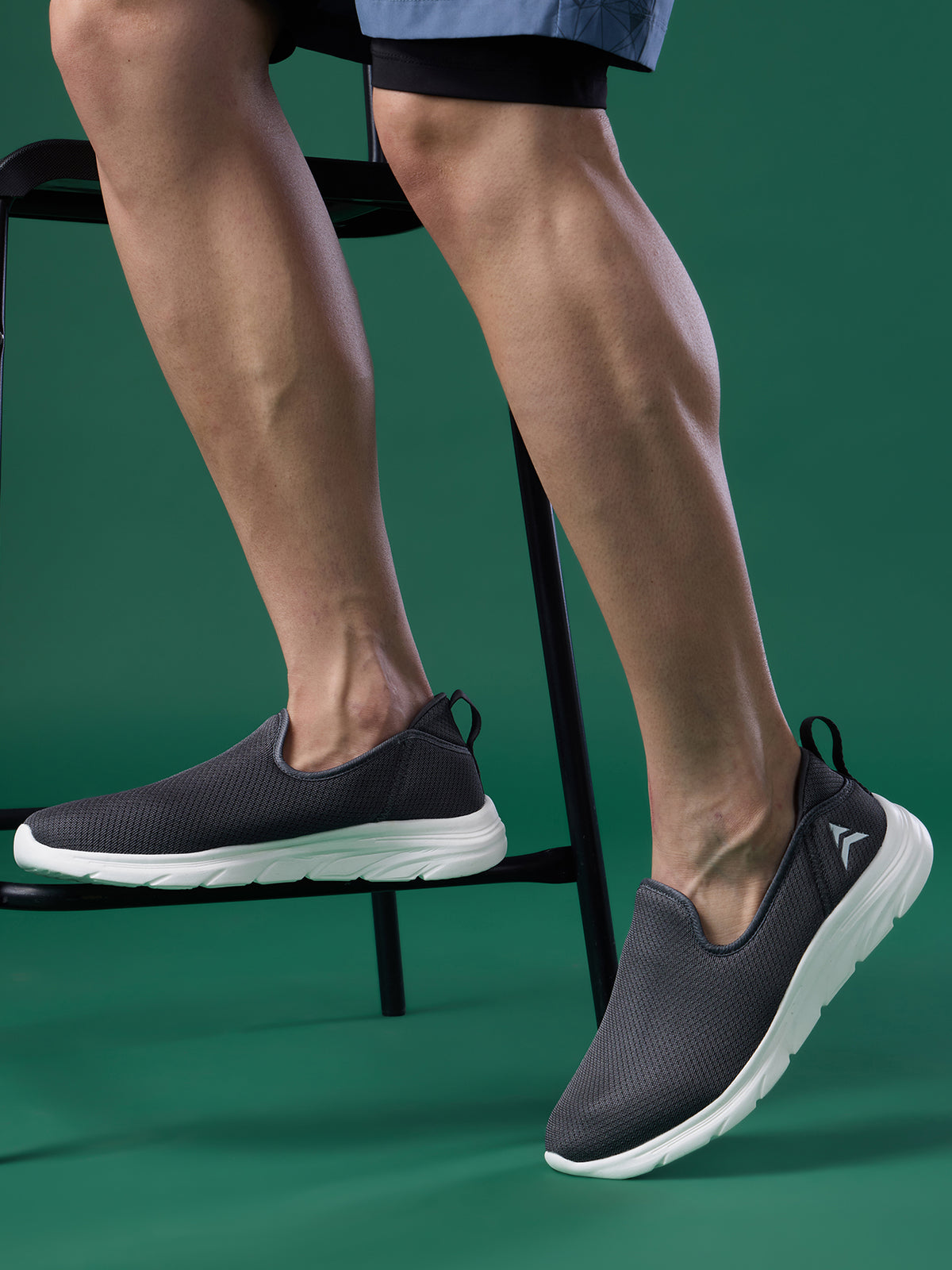 Avant Men's Nest Slip-On Walking Shoes - D.Grey