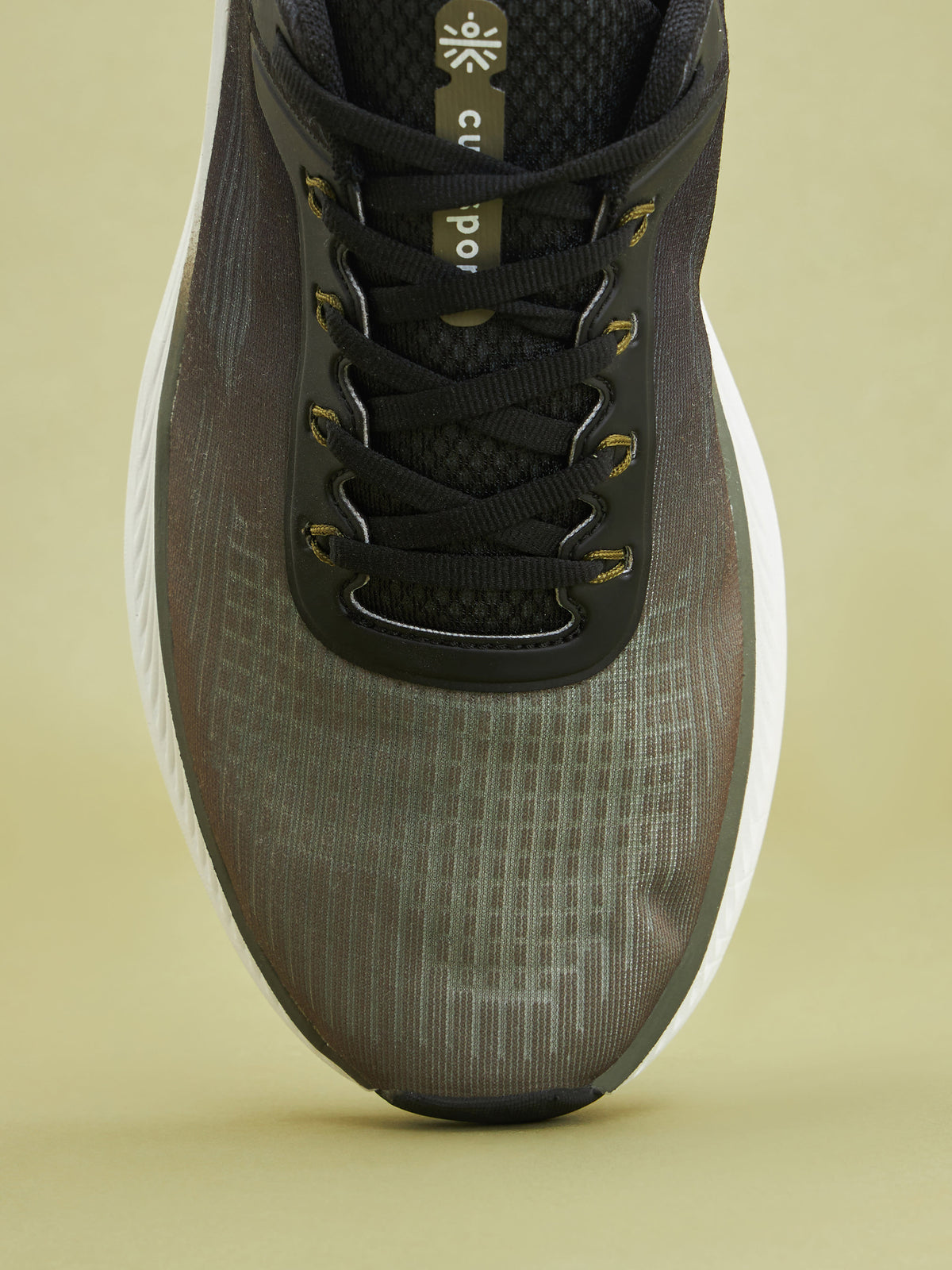 cult Thunderbird Men Running Shoes - Olive/Black